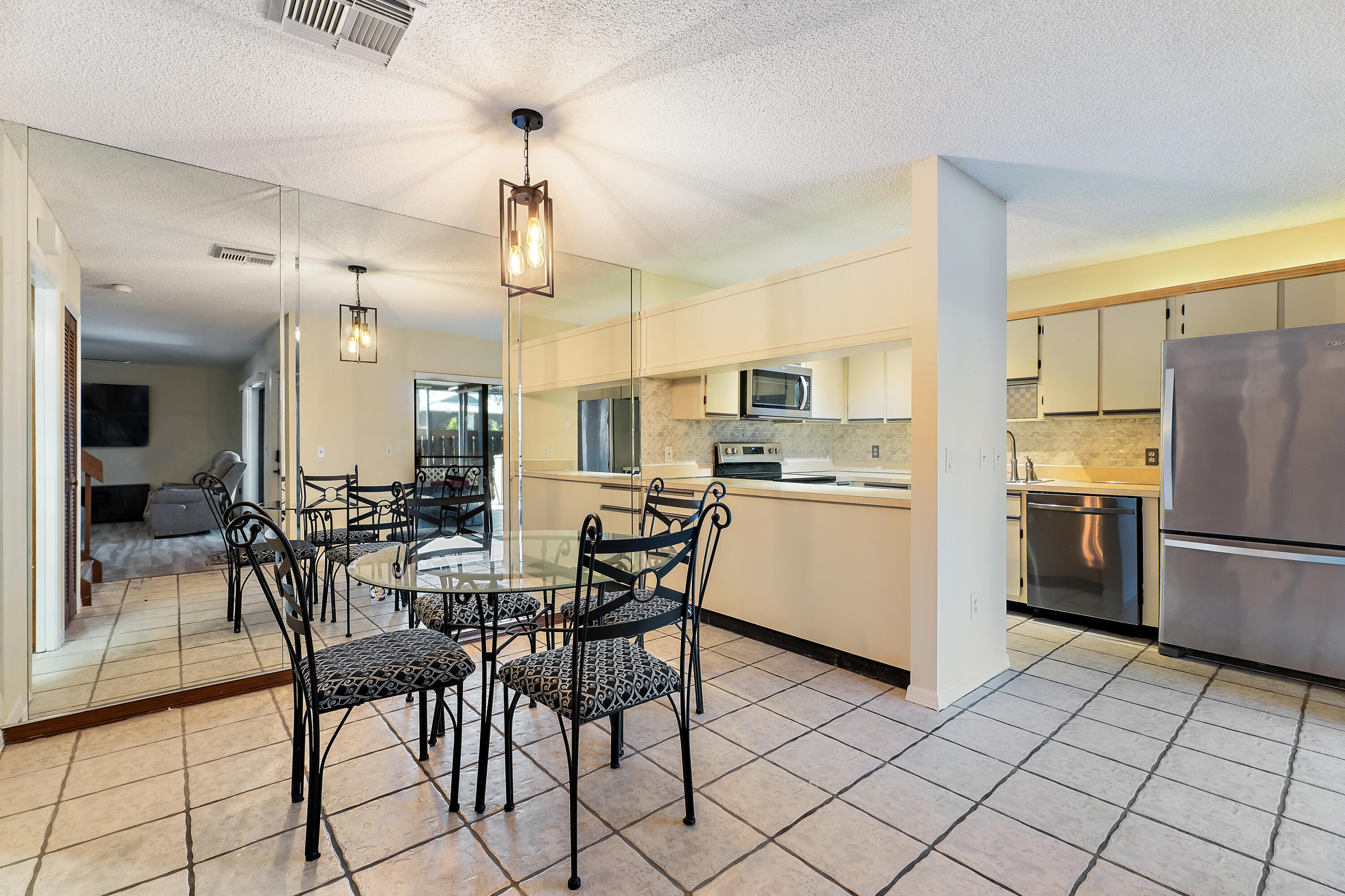 CAMELOT GARDENS PHASES 1 THRU 11 - Residential