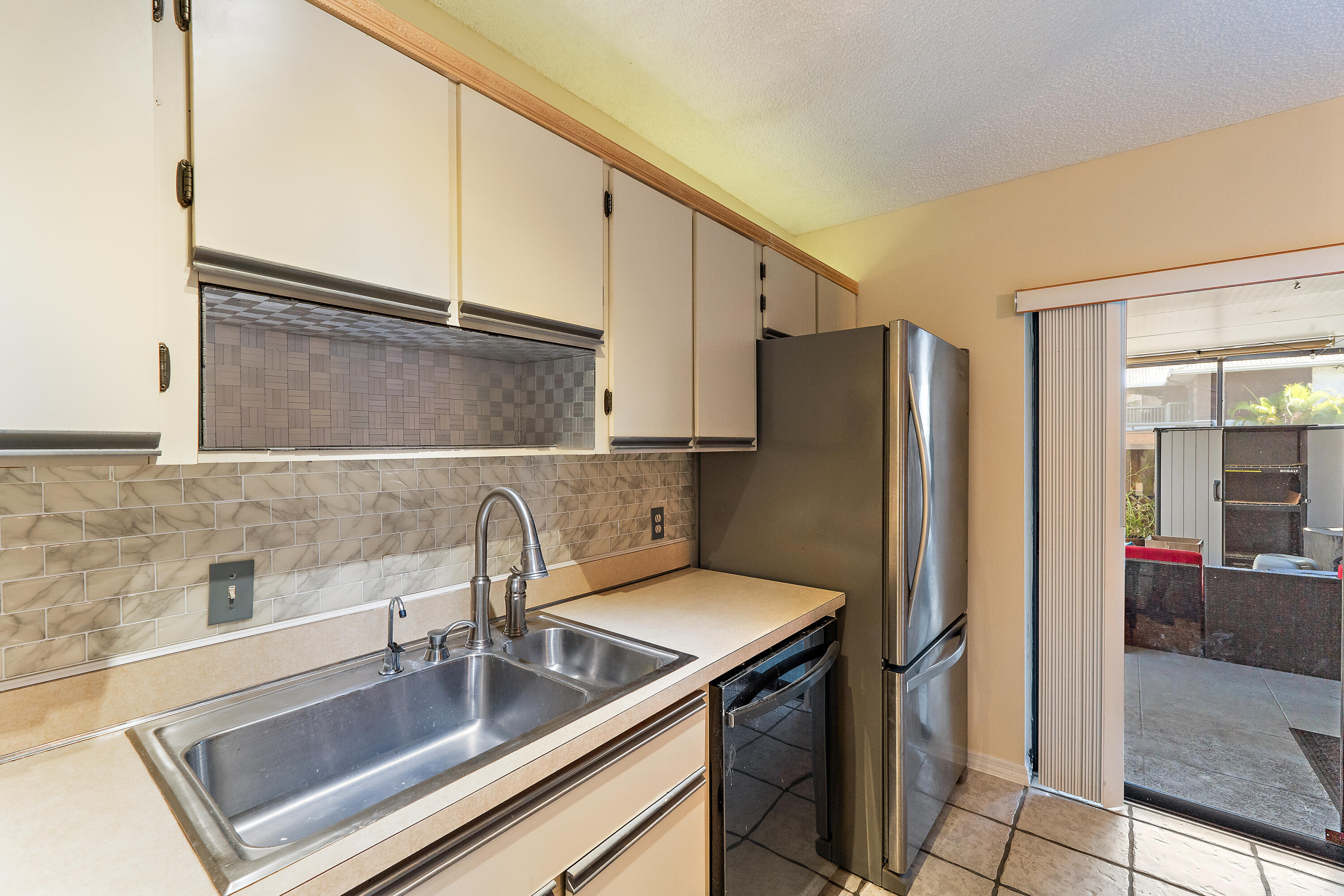 CAMELOT GARDENS PHASES 1 THRU 11 - Residential