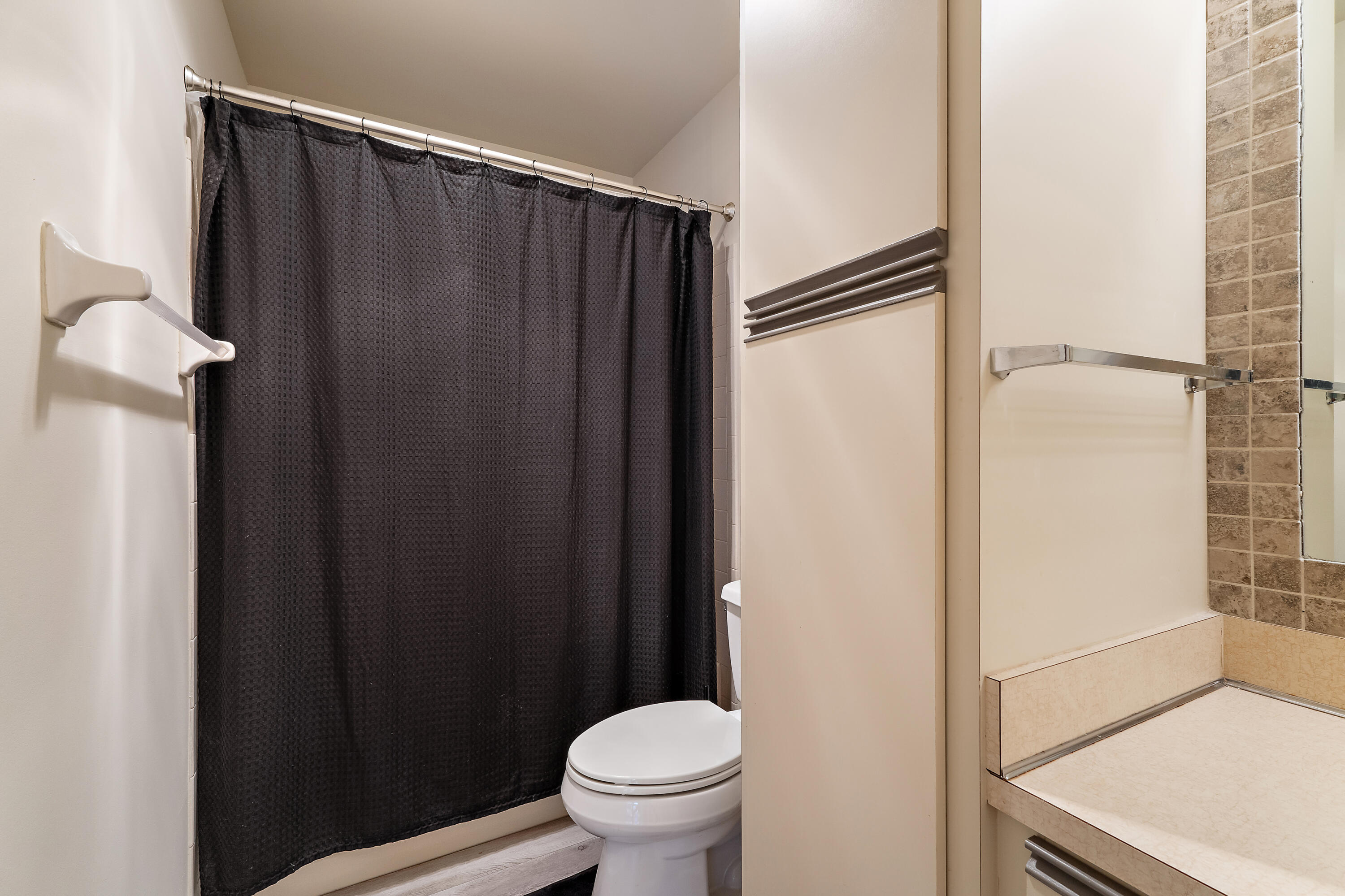 CAMELOT GARDENS PHASES 1 THRU 11 - Residential