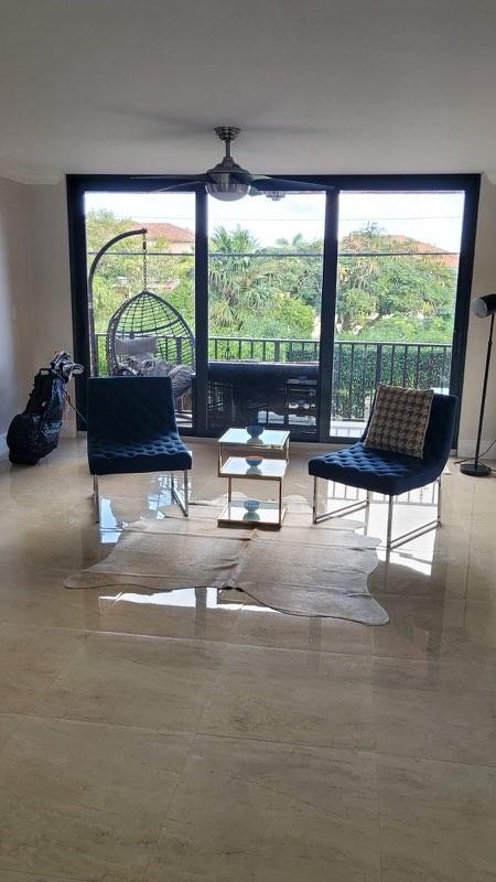 250 E Royal Palm Rd 2A, Boca Raton, FL, 33432/$1,250,000 4 250 E Royal Palm Rd 2A