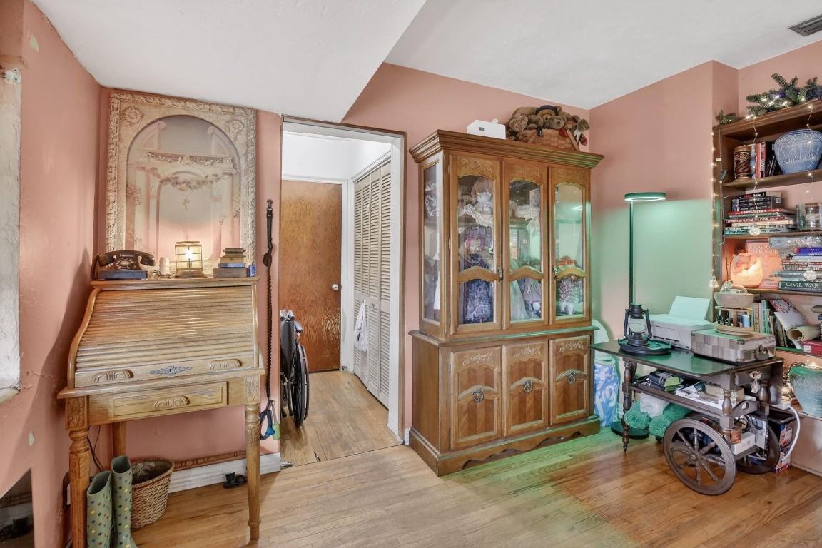 Oak Ridge Park 23-15 B - Residential