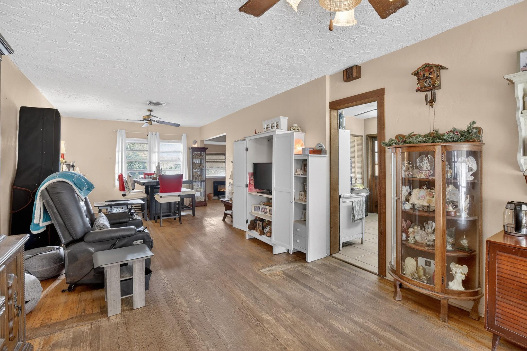 Oak Ridge Park 23-15 B - Residential