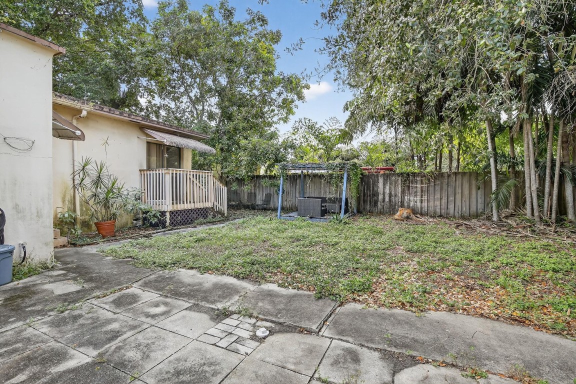 Oak Ridge Park 23-15 B - Residential