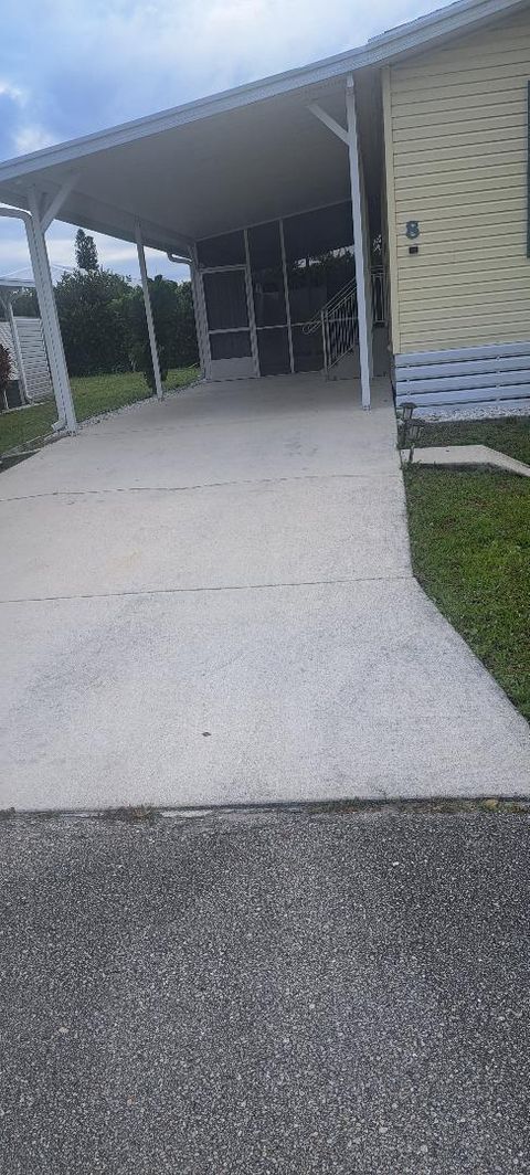 A home in Port St Lucie