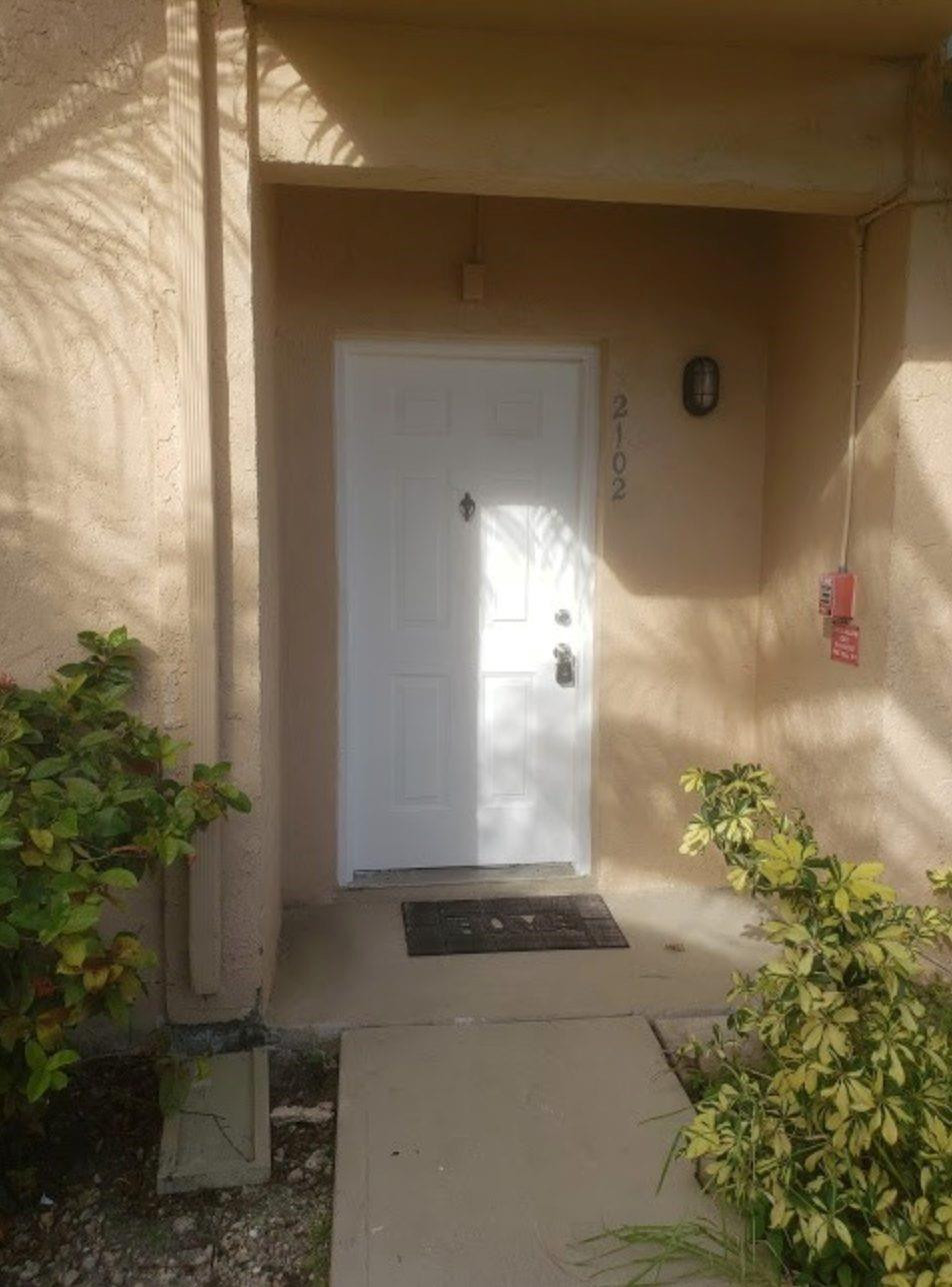 PRESERVE AT AVERY LAKES - Residential Lease