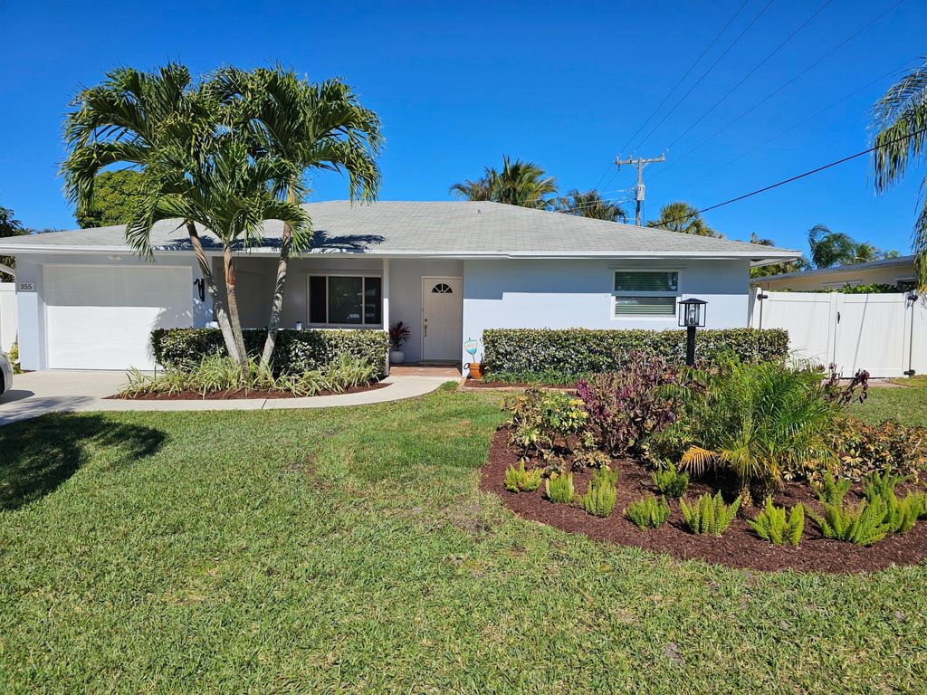 Photo of 355 Franklin Road, Tequesta, FL 33469 (MLS # R11160361)