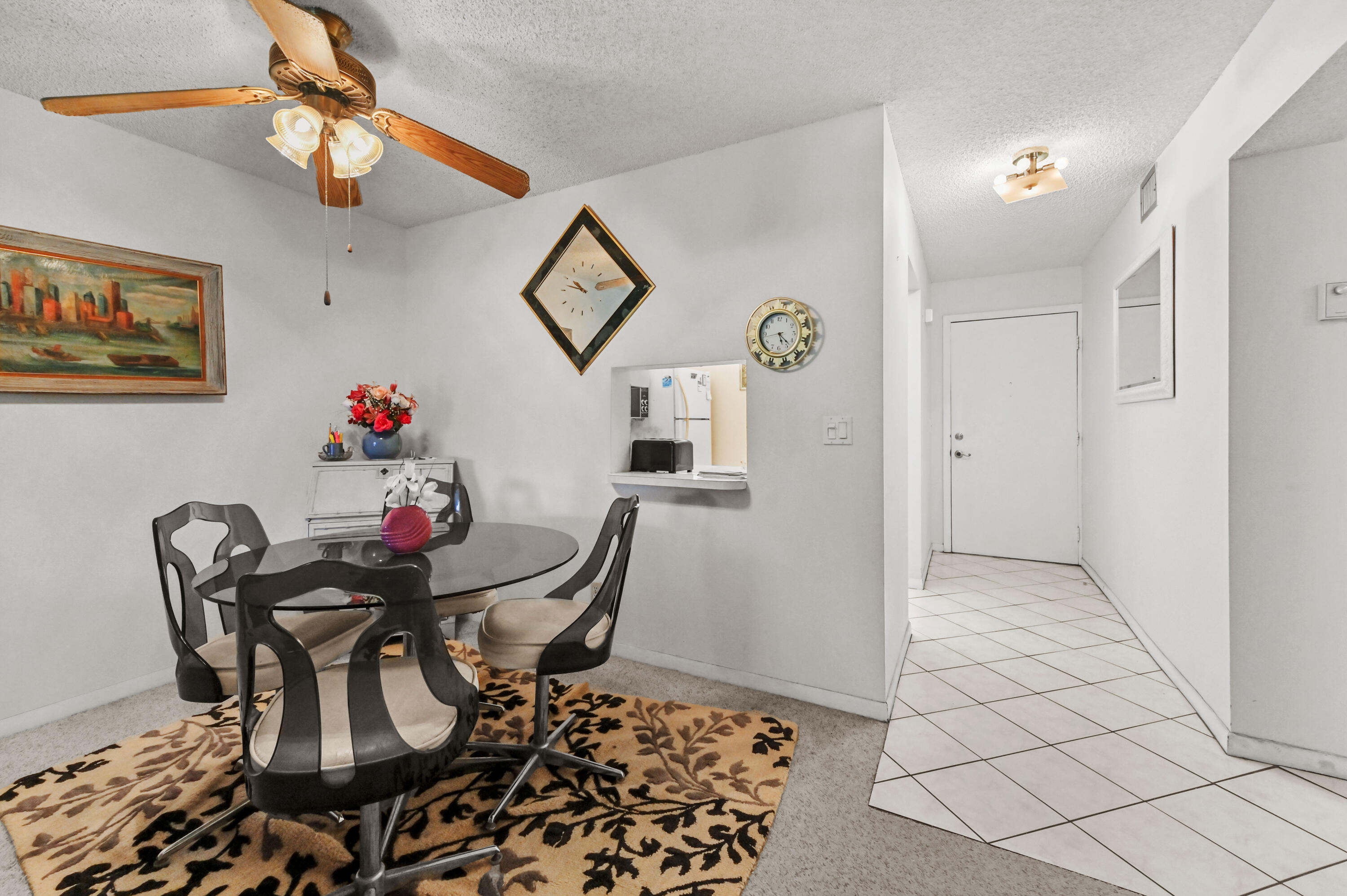 VILLAGE ROYALE GREENWOOD - Residential