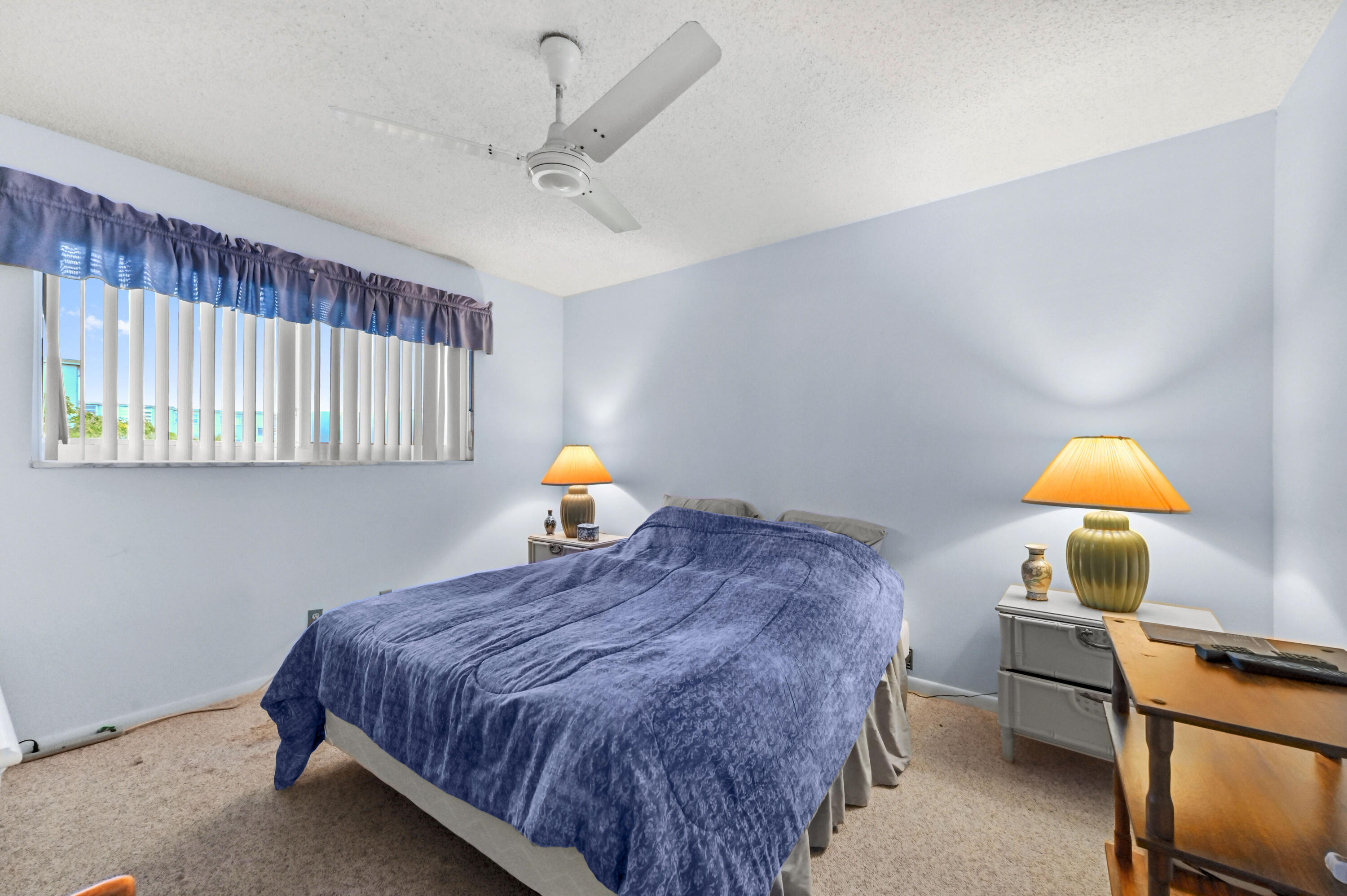 VILLAGE ROYALE GREENWOOD - Residential
