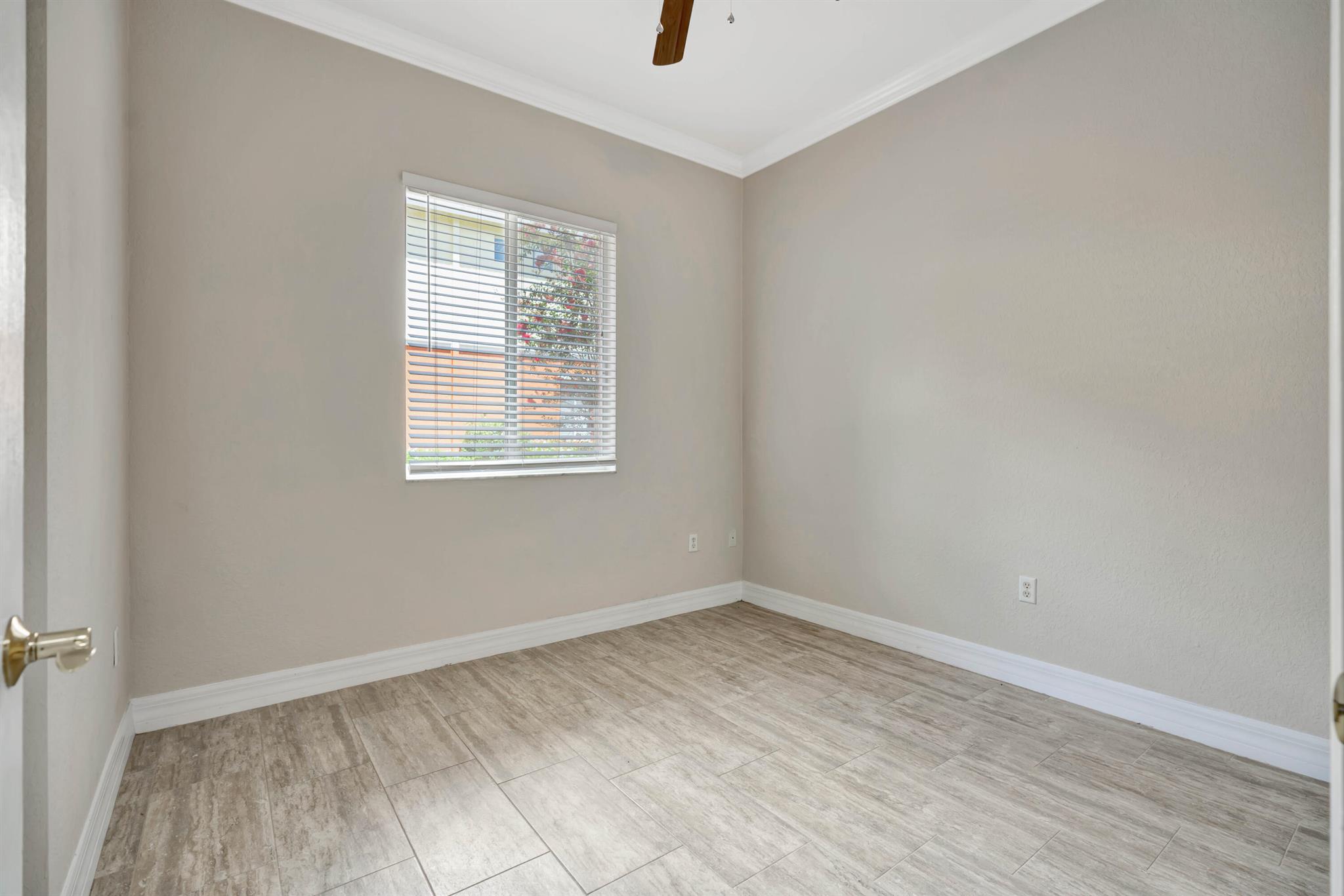 VILABELLA CENTRAL PARK CO - Residential