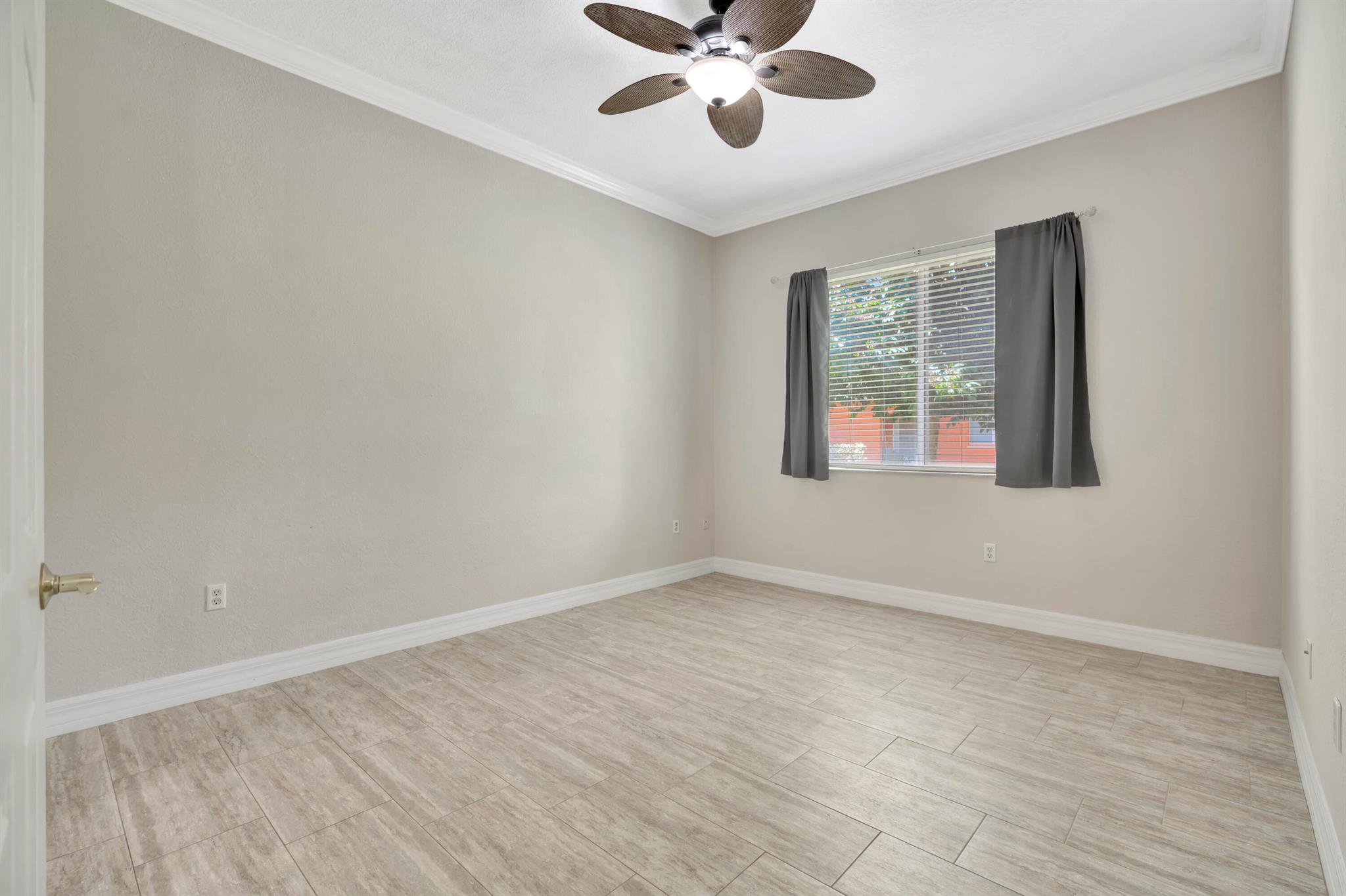 VILABELLA CENTRAL PARK CO - Residential