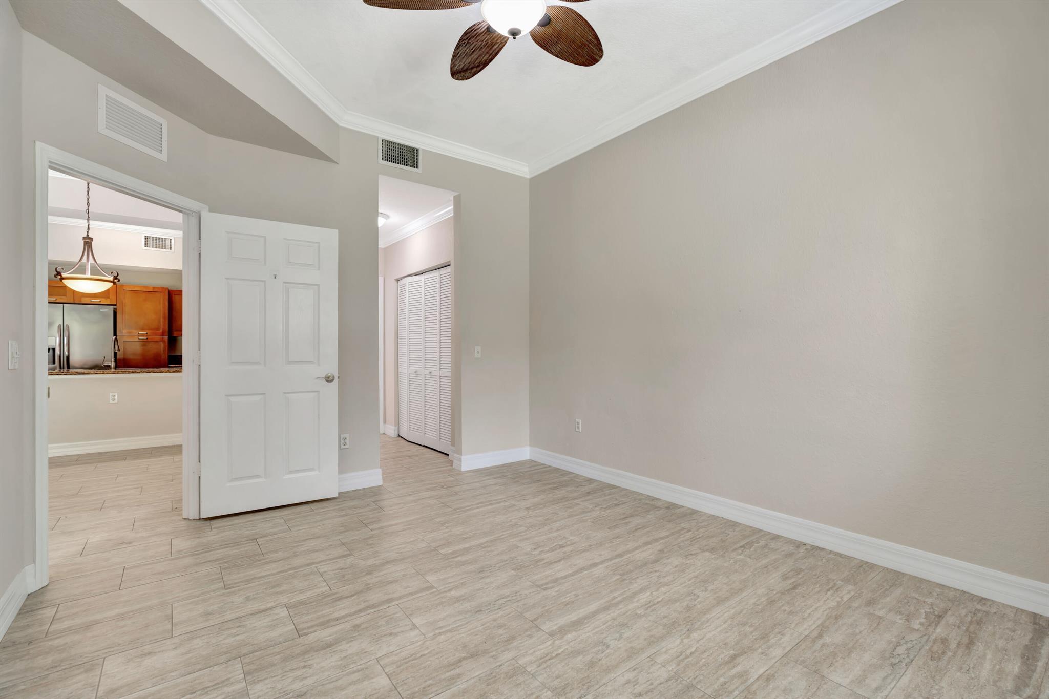 VILABELLA CENTRAL PARK CO - Residential