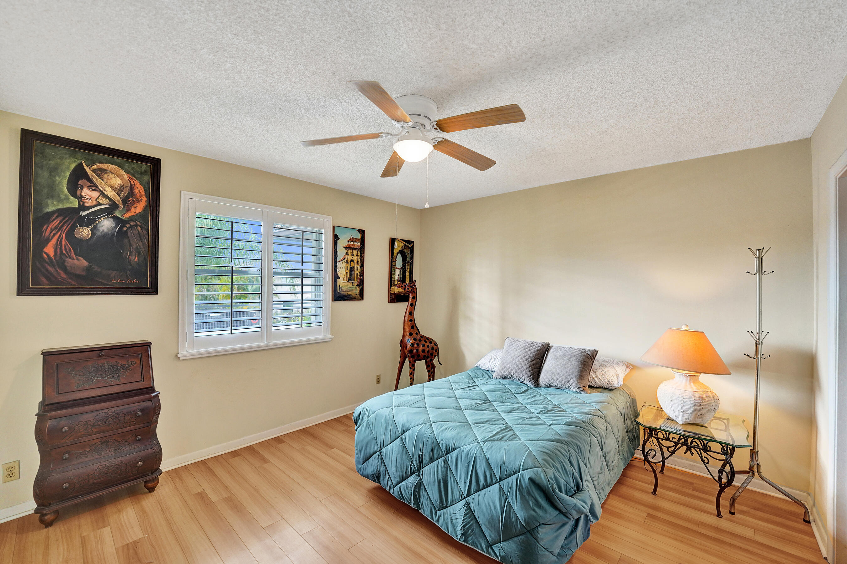 VIEWPOINTE CONDO - Residential