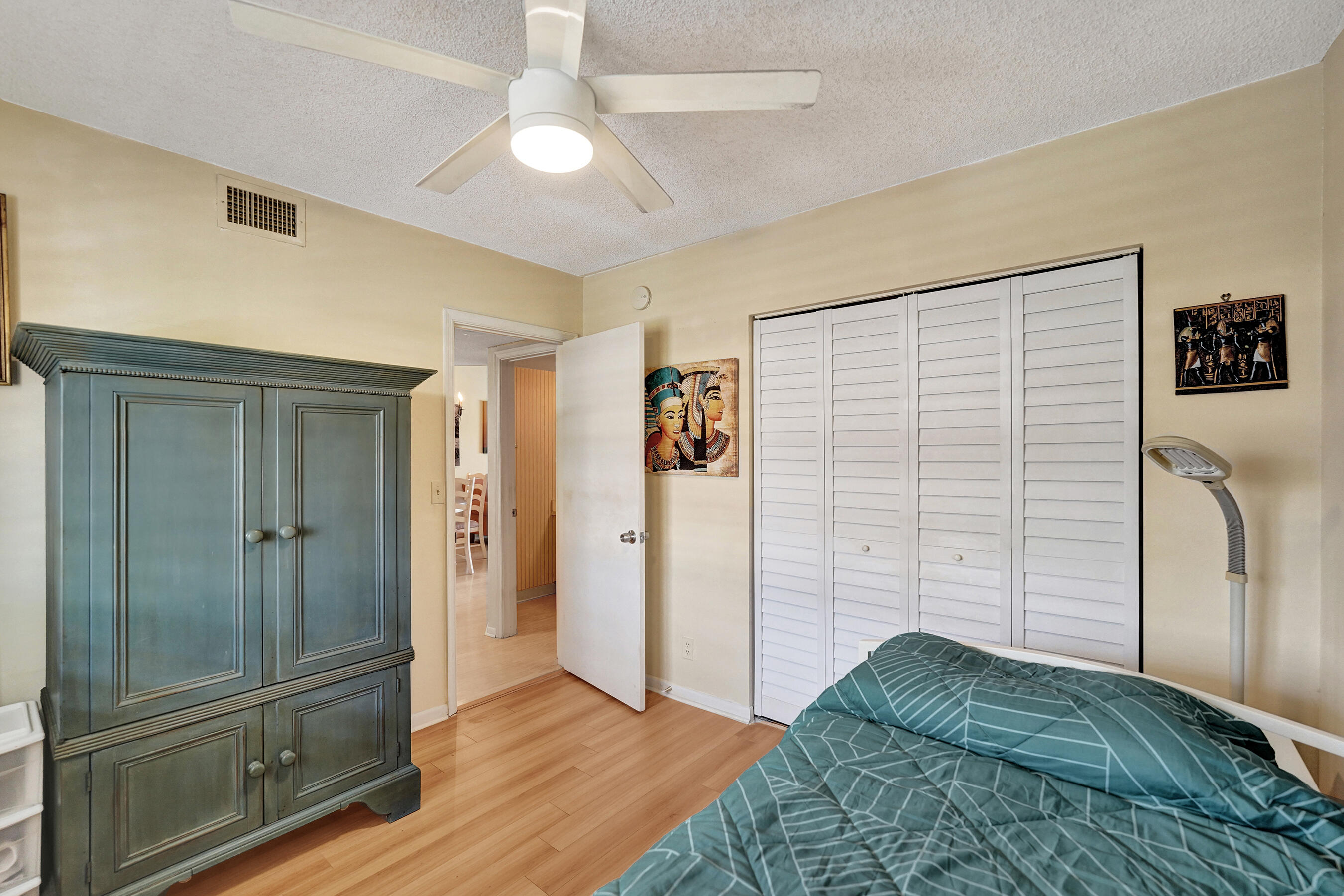 VIEWPOINTE CONDO - Residential
