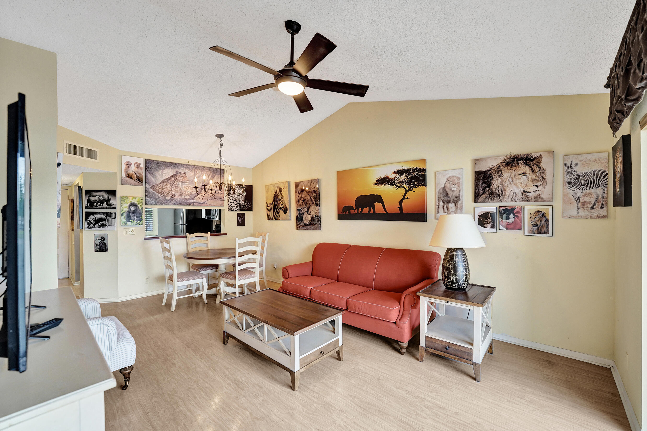 VIEWPOINTE CONDO - Residential
