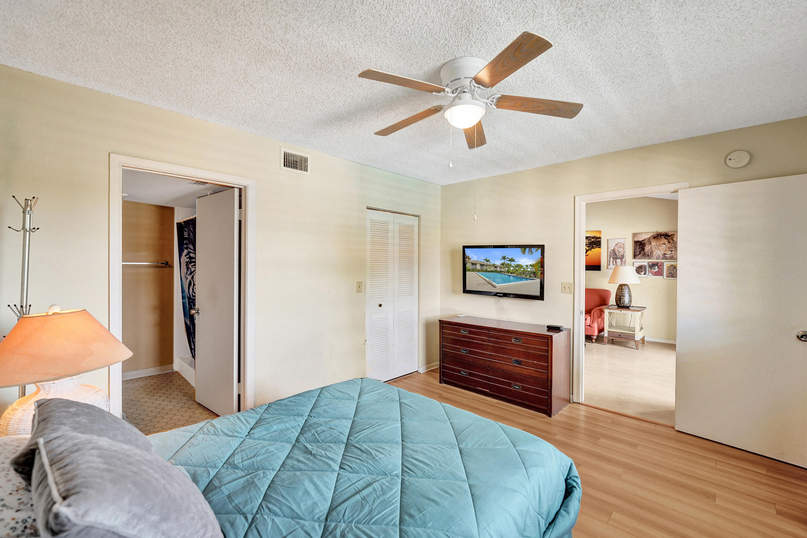 VIEWPOINTE CONDO - Residential