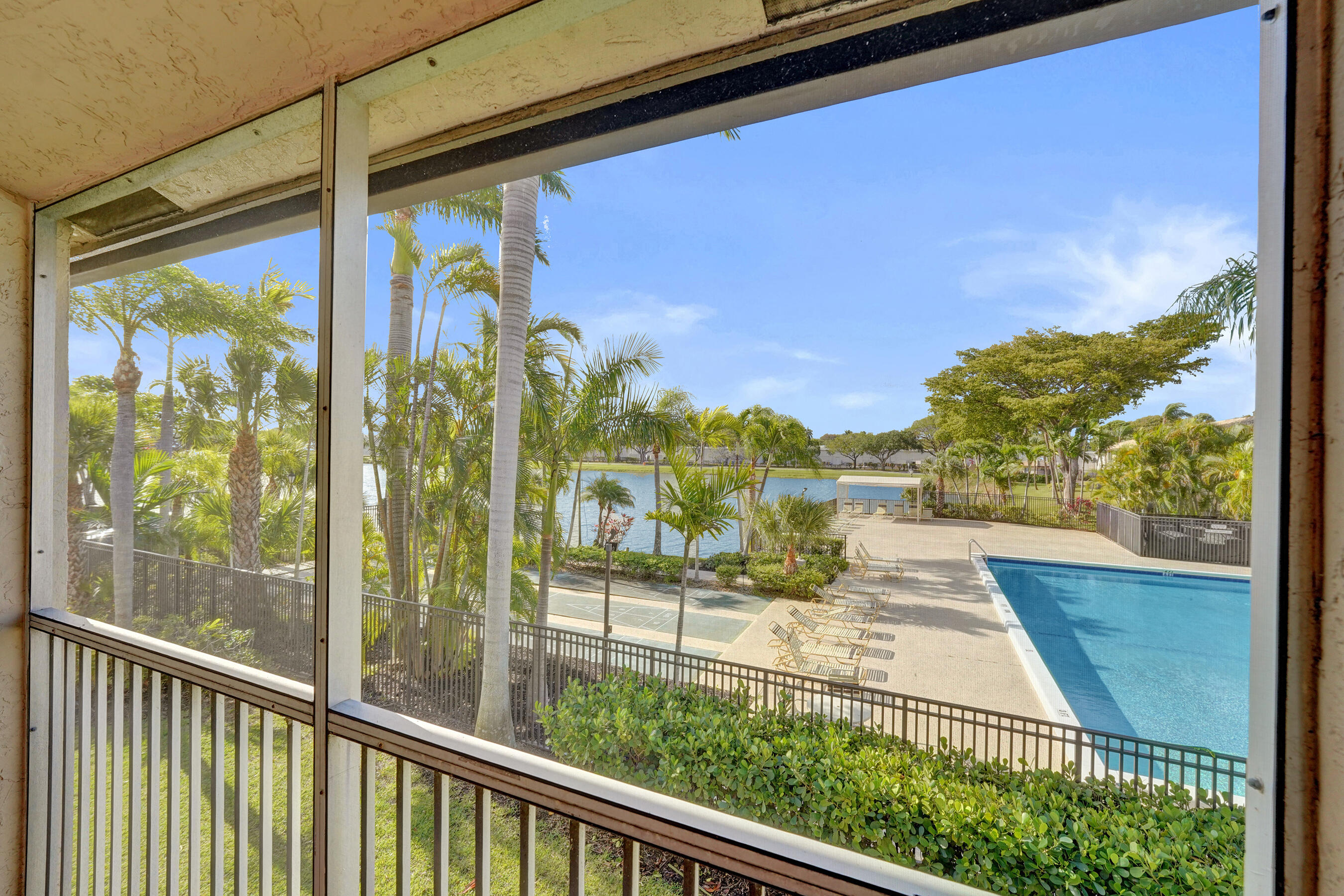 VIEWPOINTE CONDO - Residential