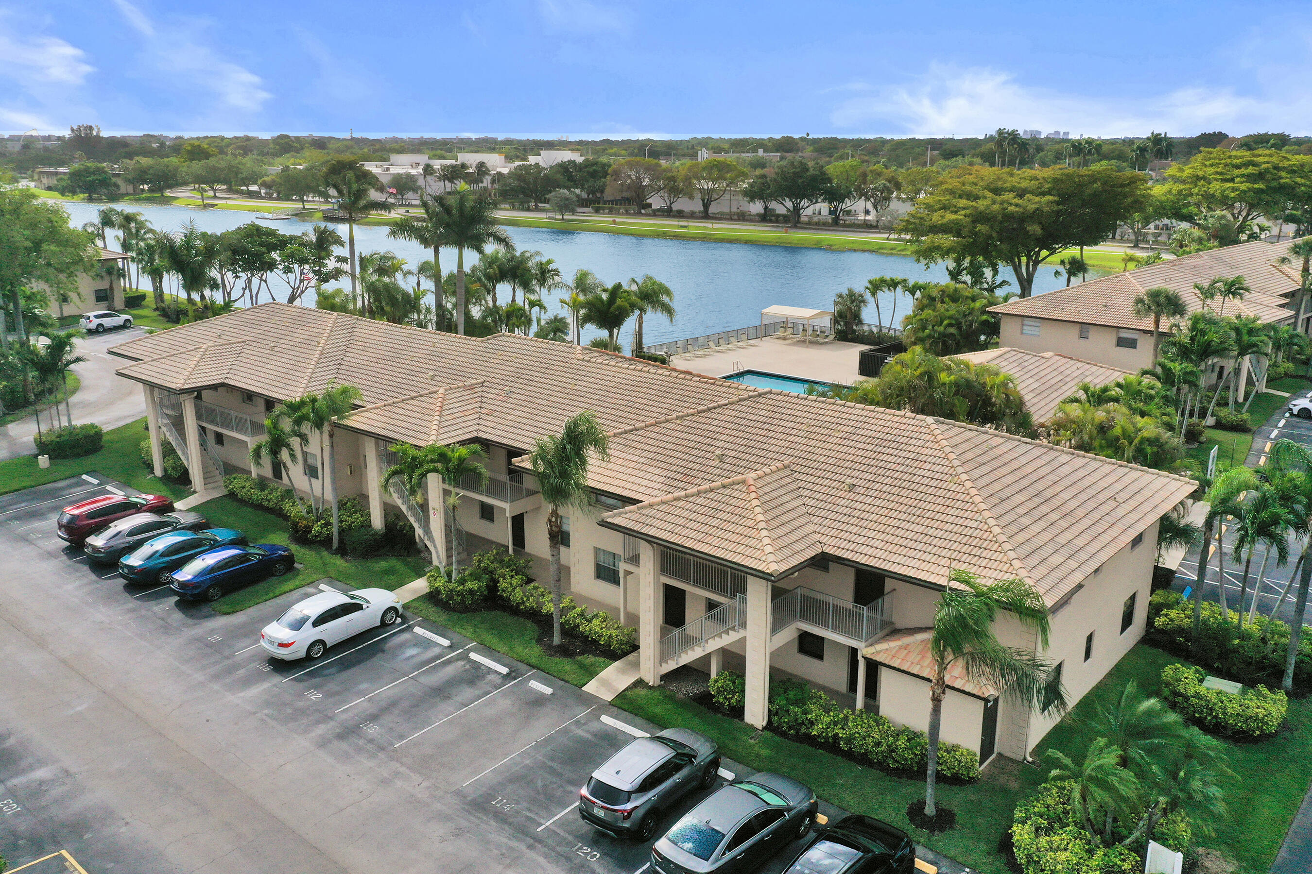 VIEWPOINTE CONDO - Residential