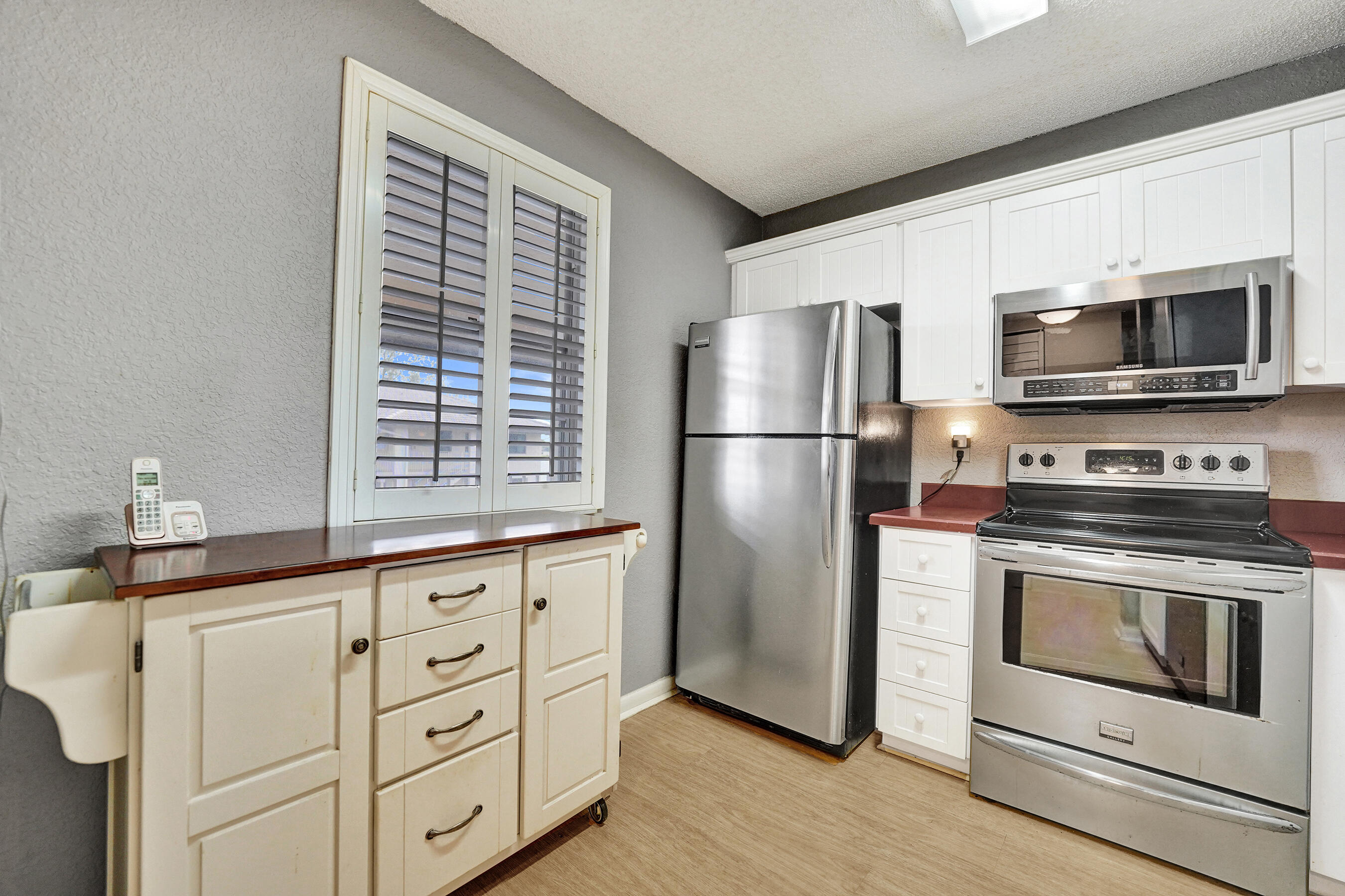 VIEWPOINTE CONDO - Residential