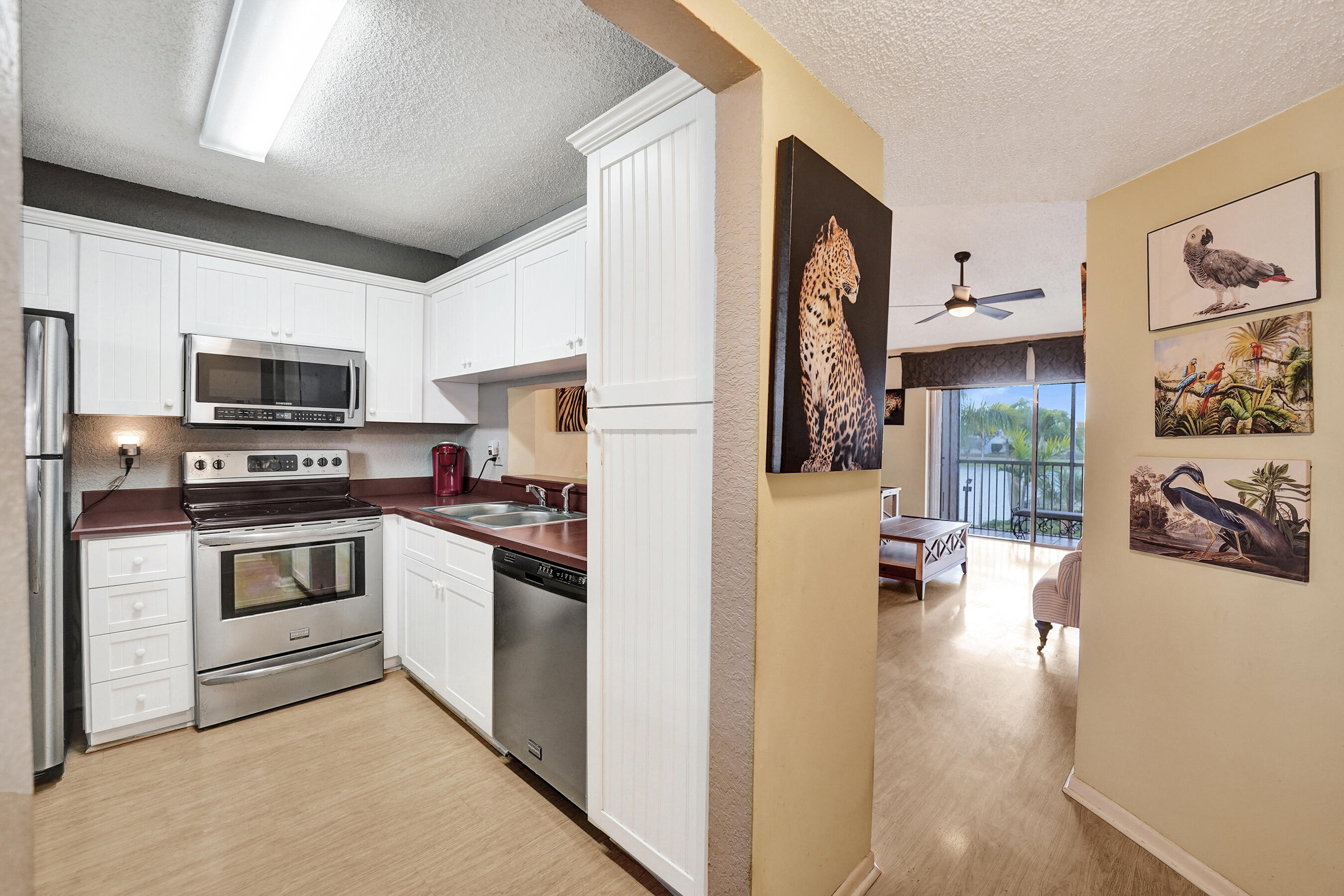 VIEWPOINTE CONDO - Residential