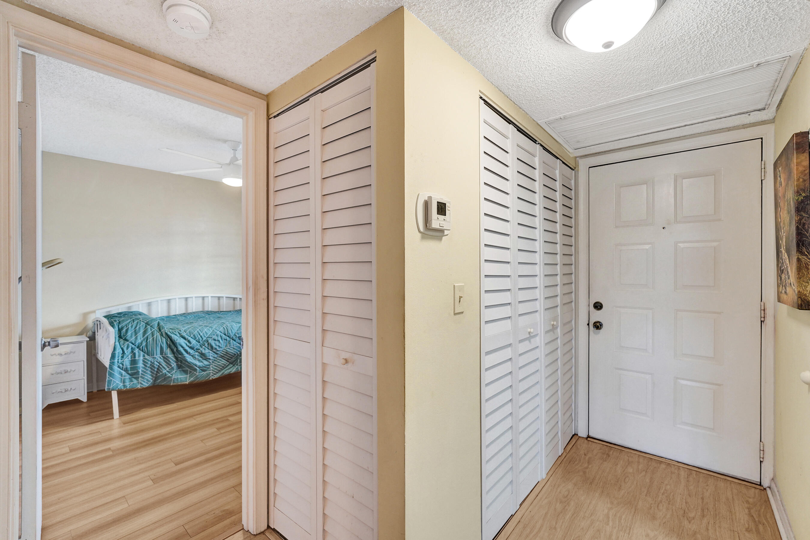 VIEWPOINTE CONDO - Residential