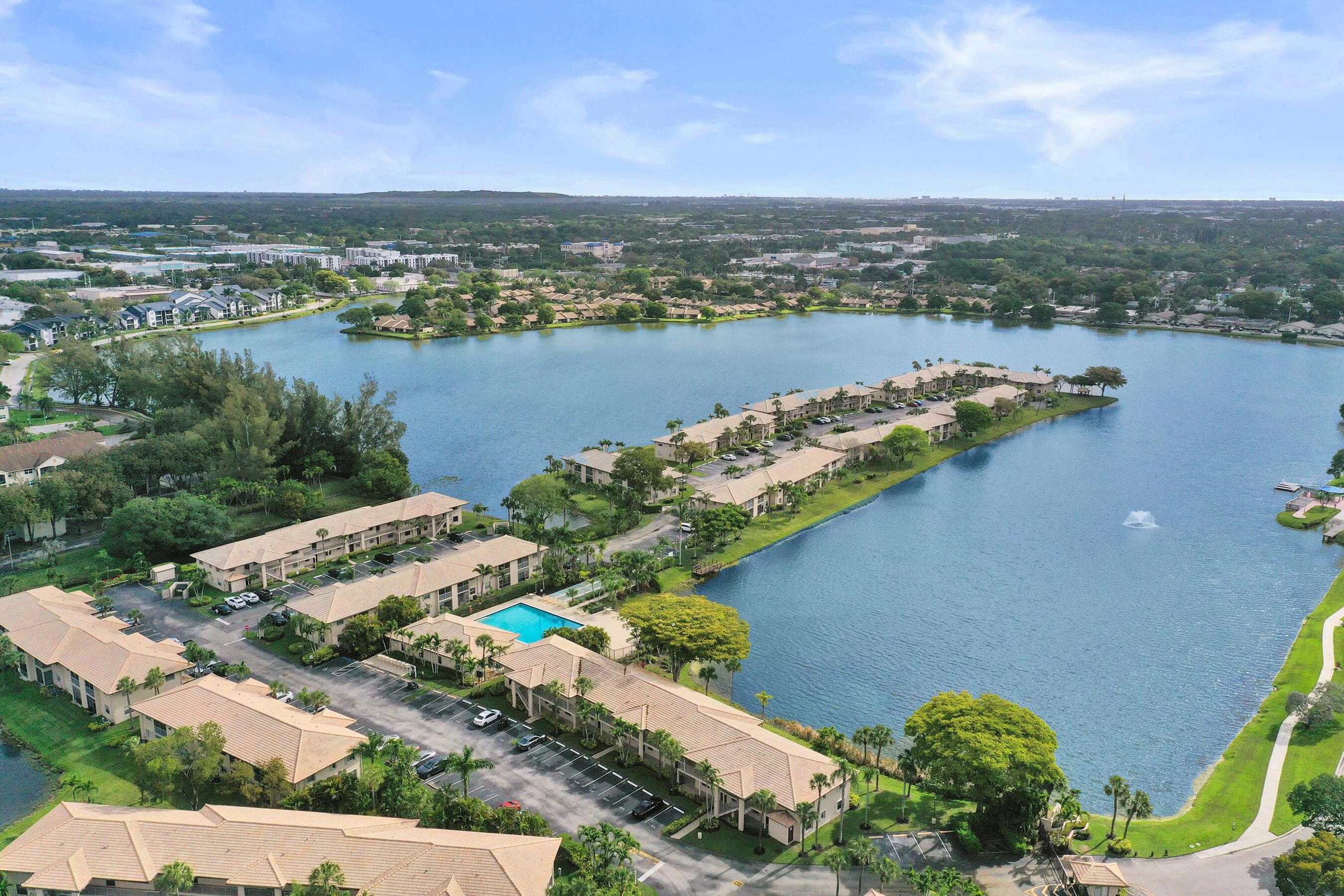 VIEWPOINTE CONDO - Residential