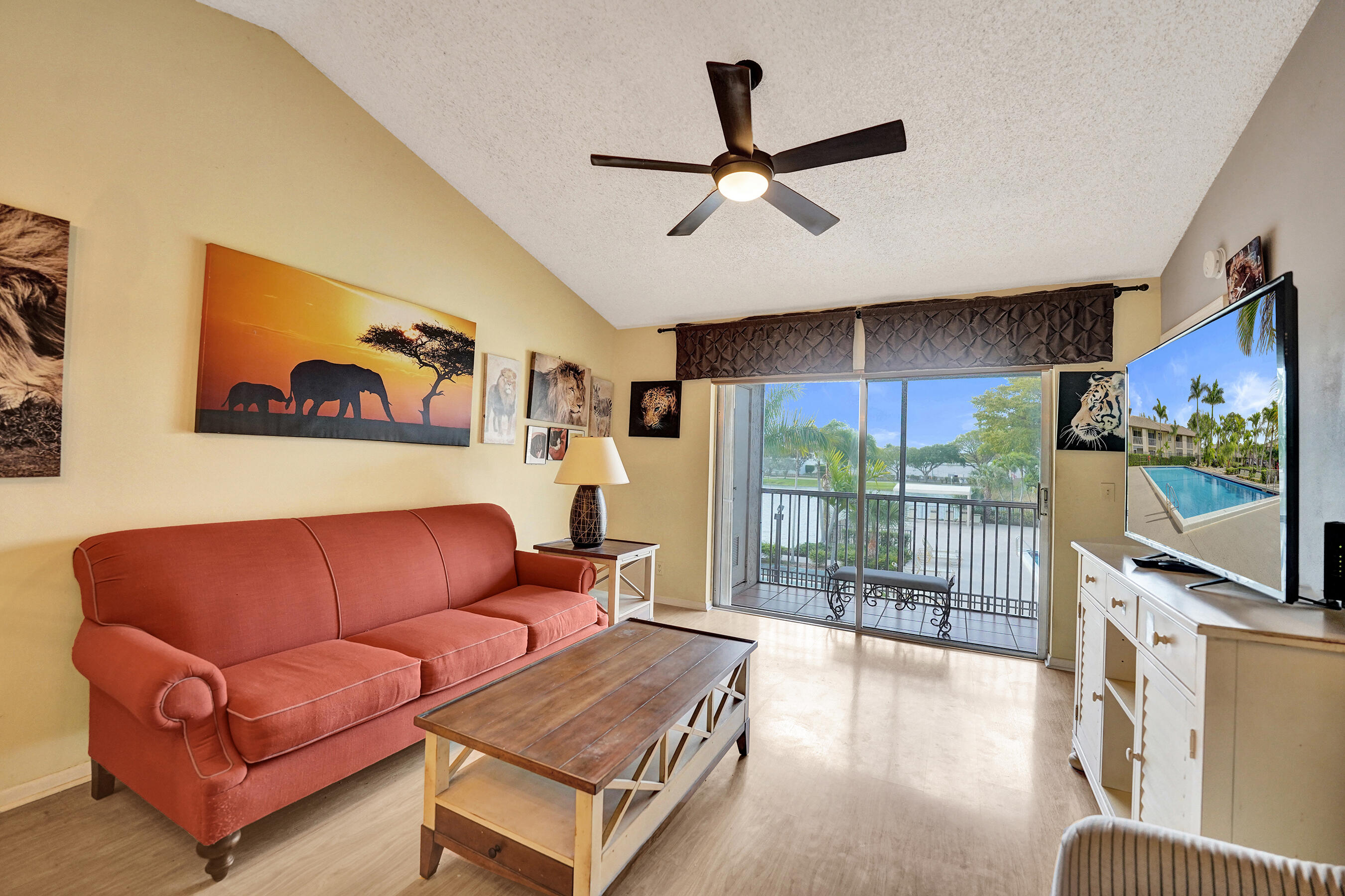 VIEWPOINTE CONDO - Residential