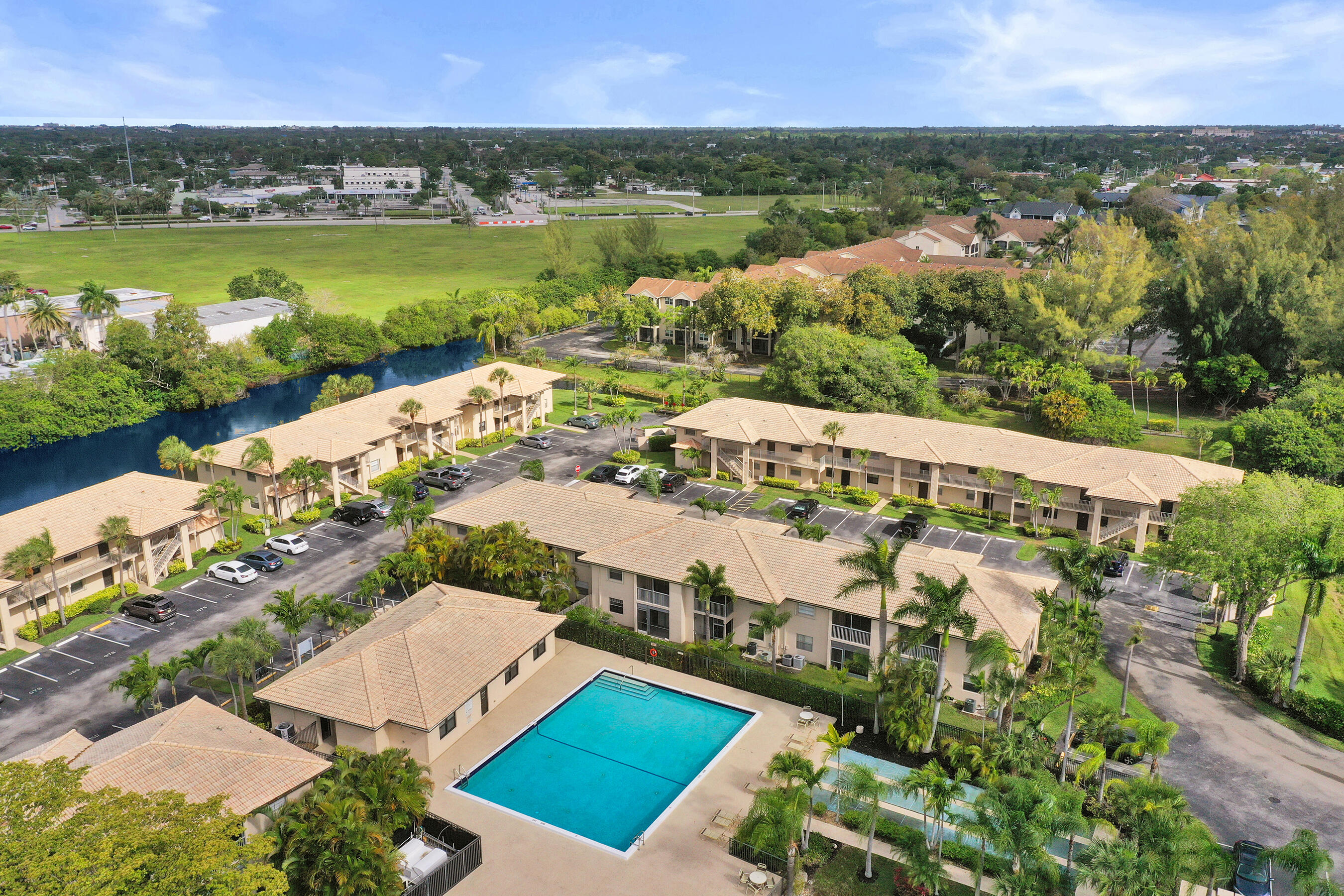 VIEWPOINTE CONDO - Residential