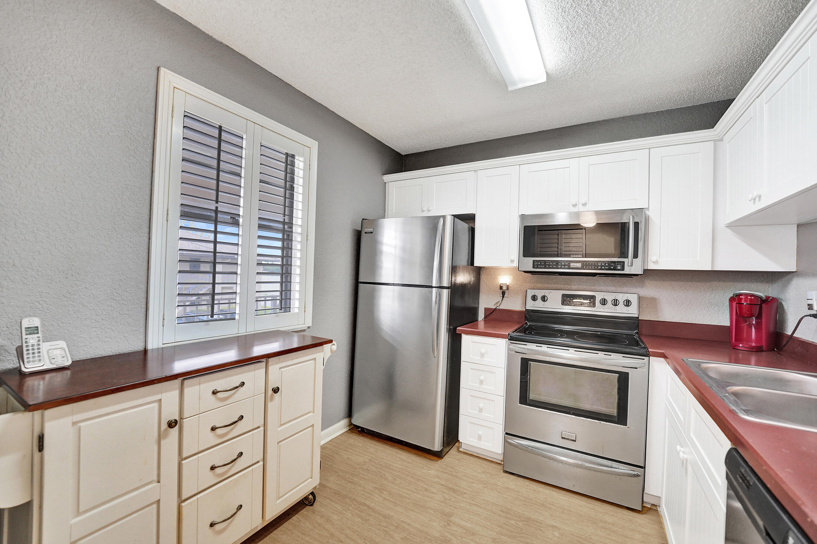 VIEWPOINTE CONDO - Residential