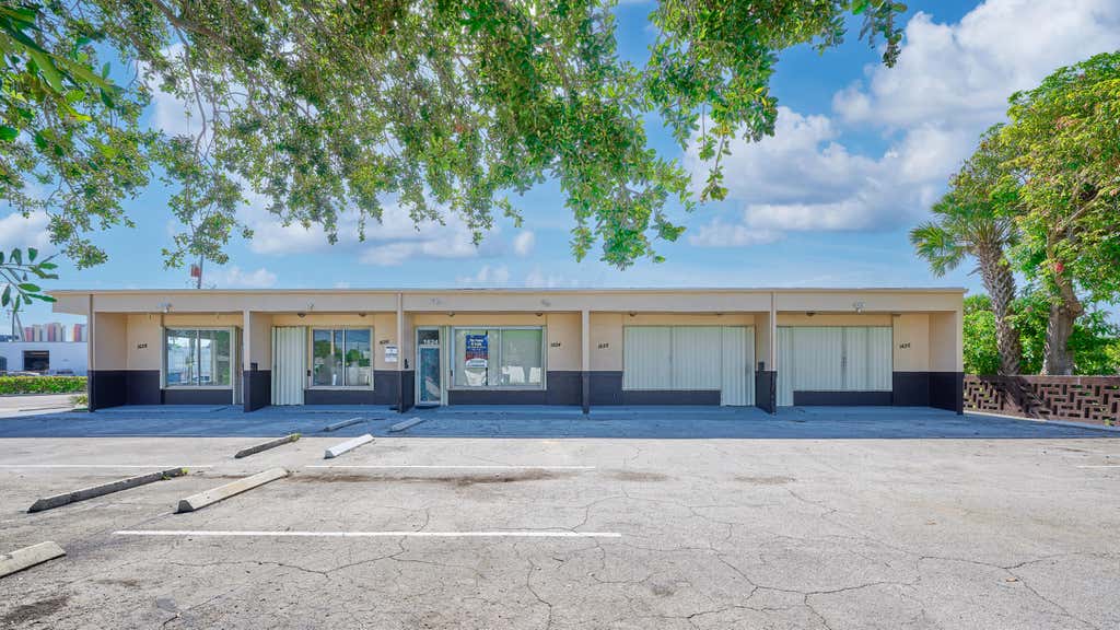 Photo of 1620 Avenue E, West Palm Beach, FL (MLS # B26045046)