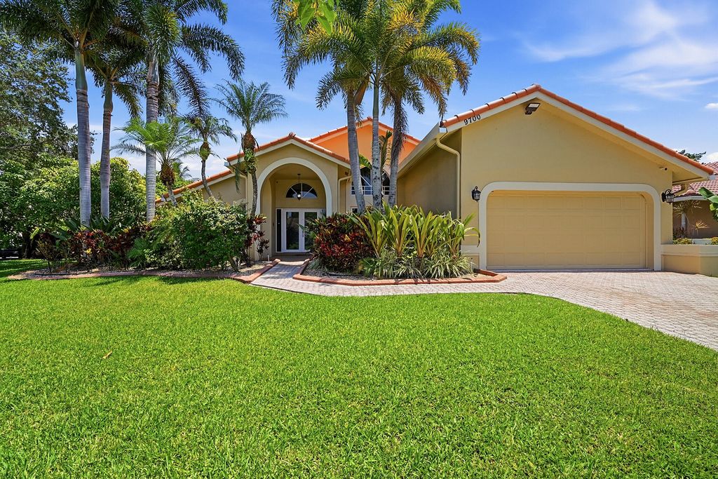 Photo of 9700 NW 48th Drive, Coral Springs, FL 33076 (MLS # B26041401)