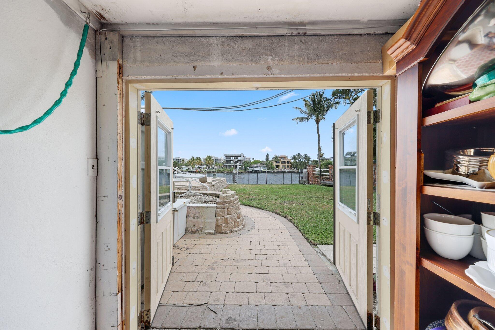 THE COVE - Residential