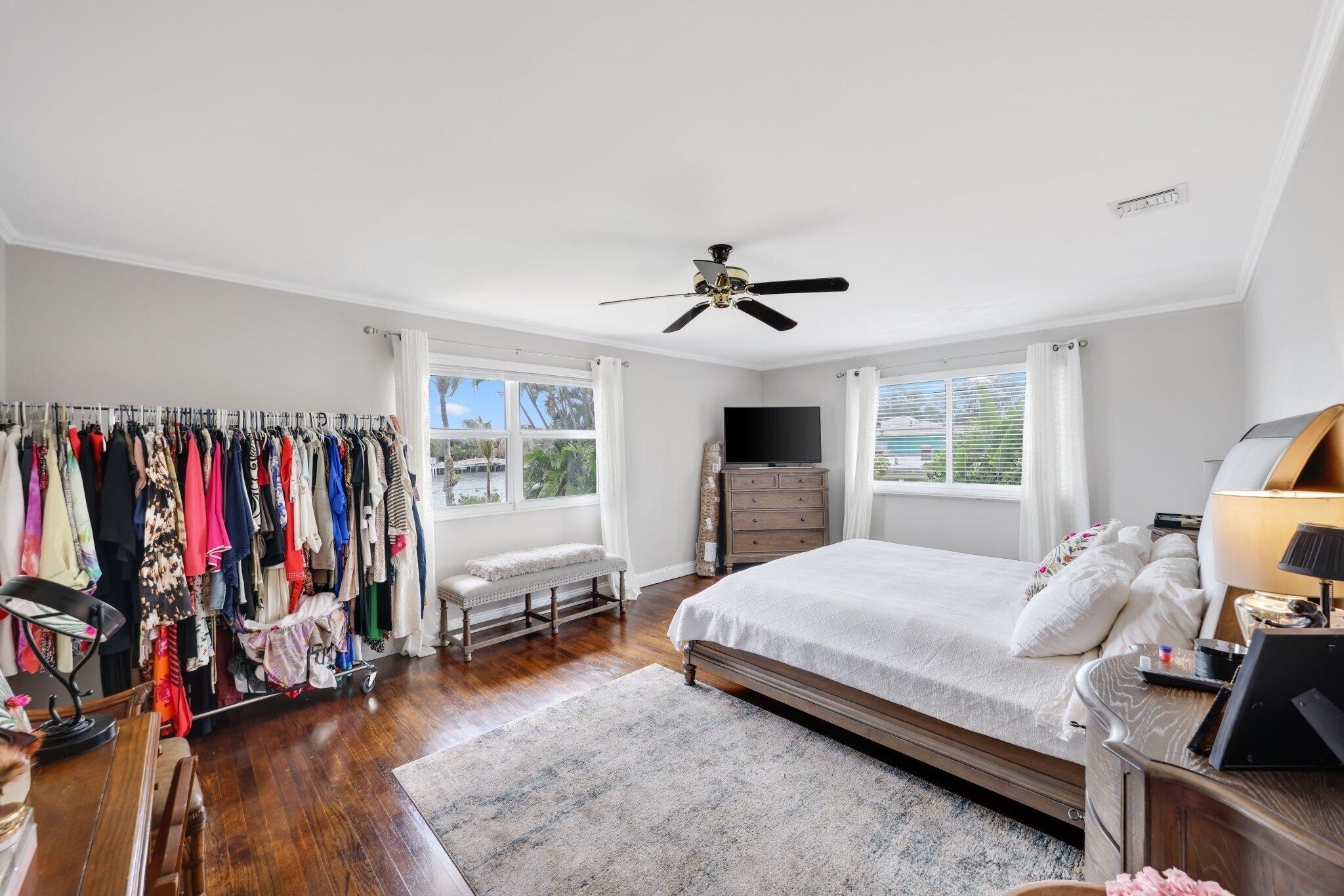 THE COVE - Residential