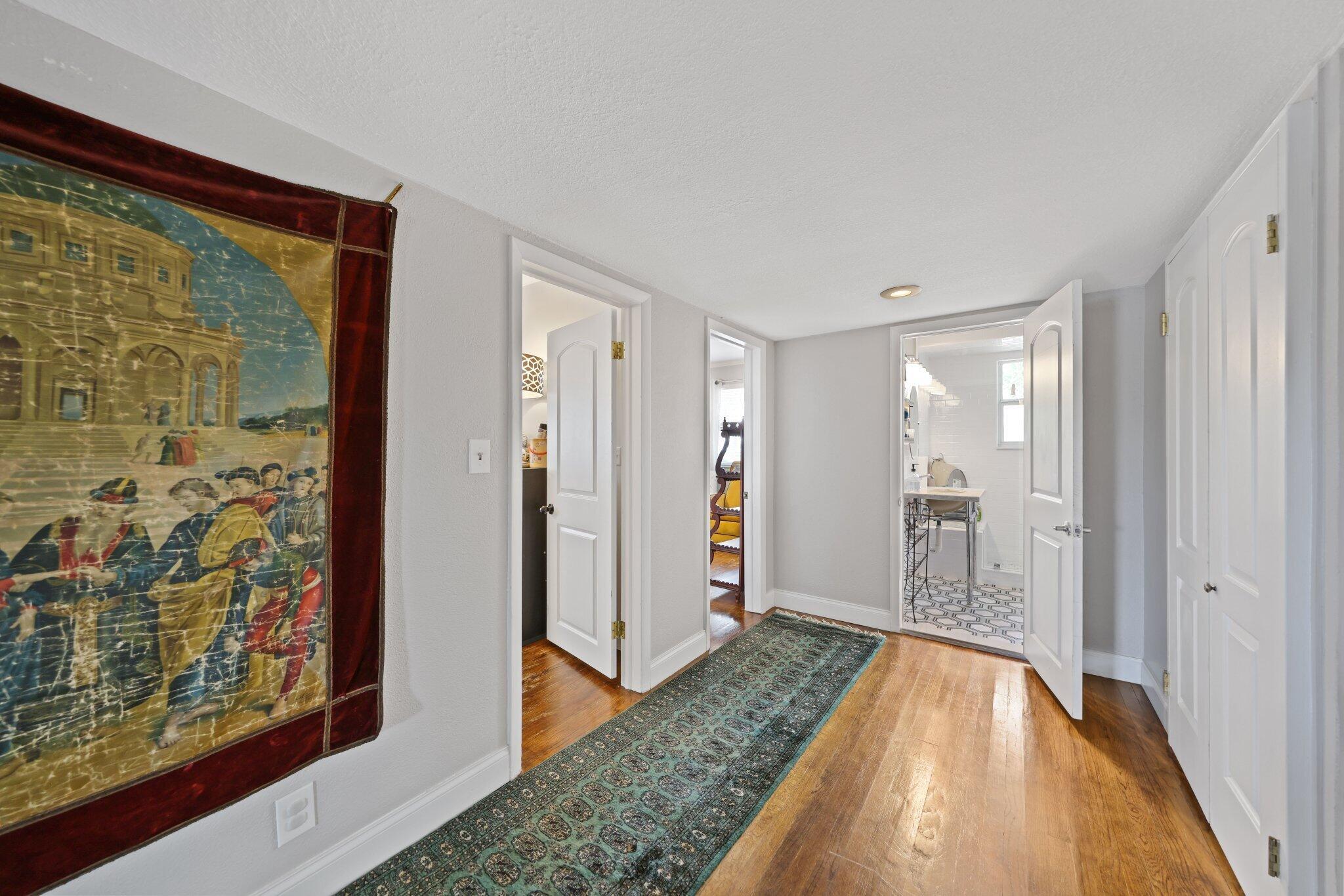 THE COVE - Residential