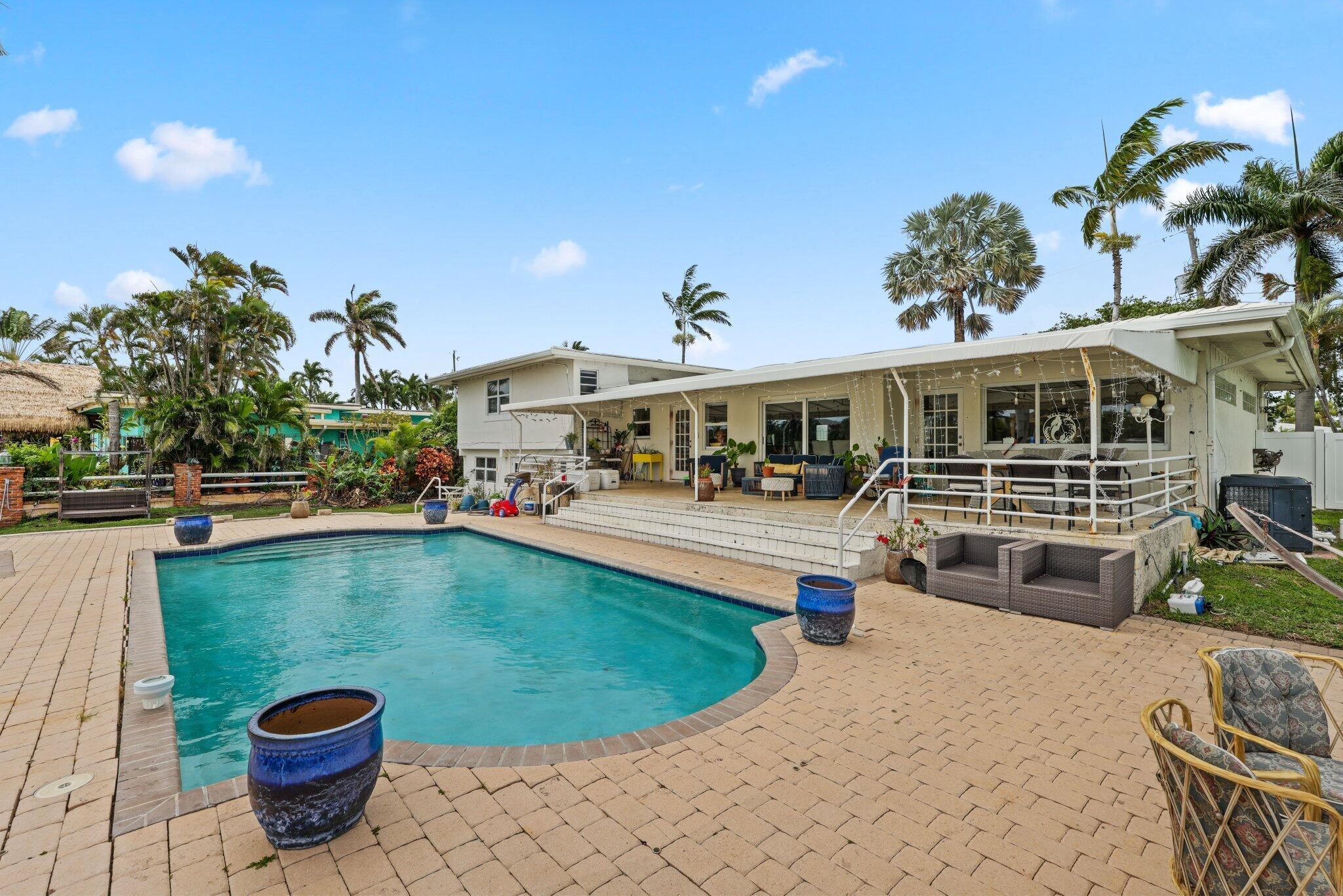 THE COVE - Residential