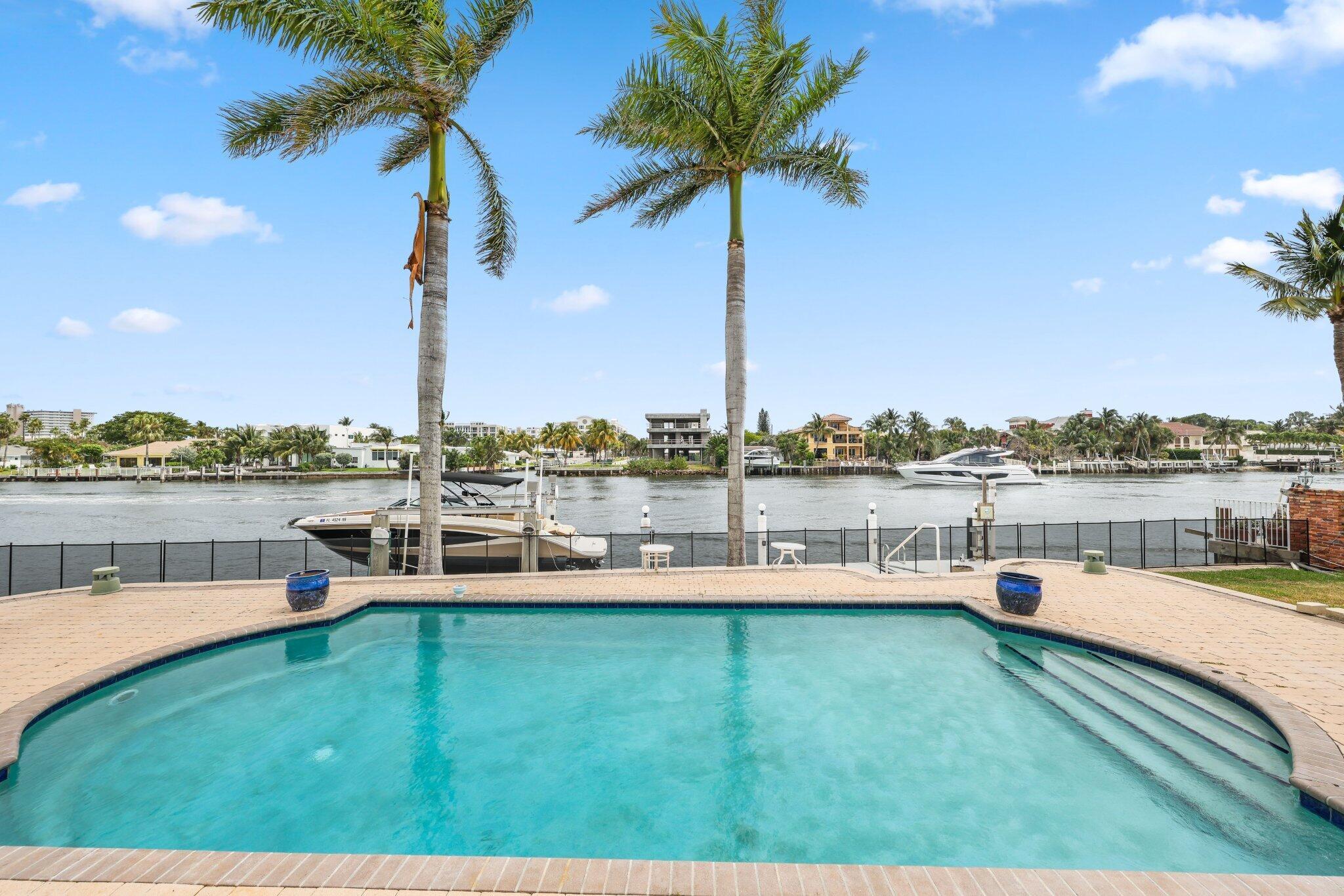 THE COVE - Residential