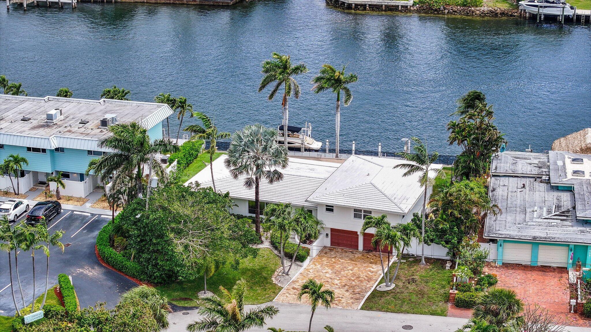 THE COVE - Residential