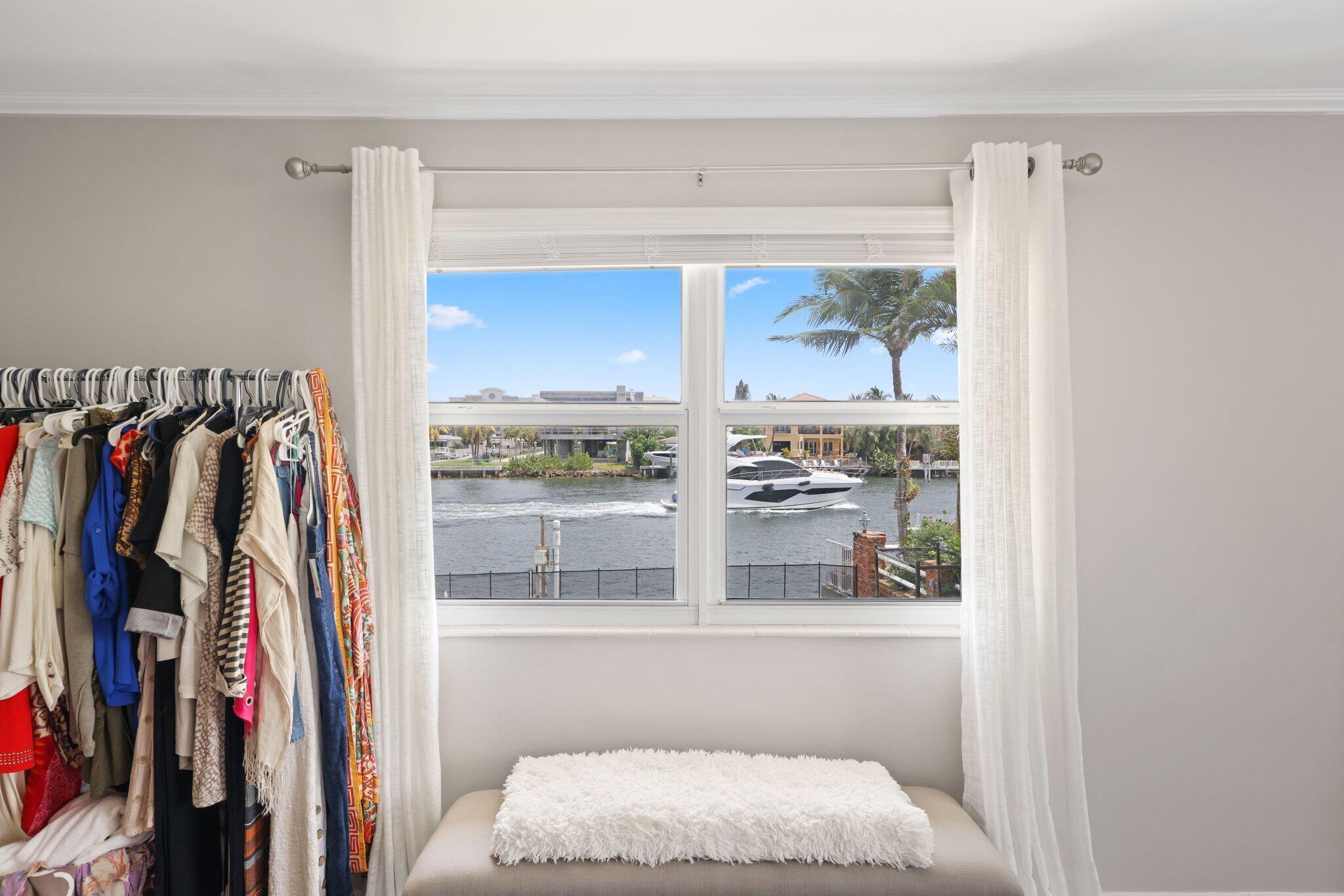 THE COVE - Residential