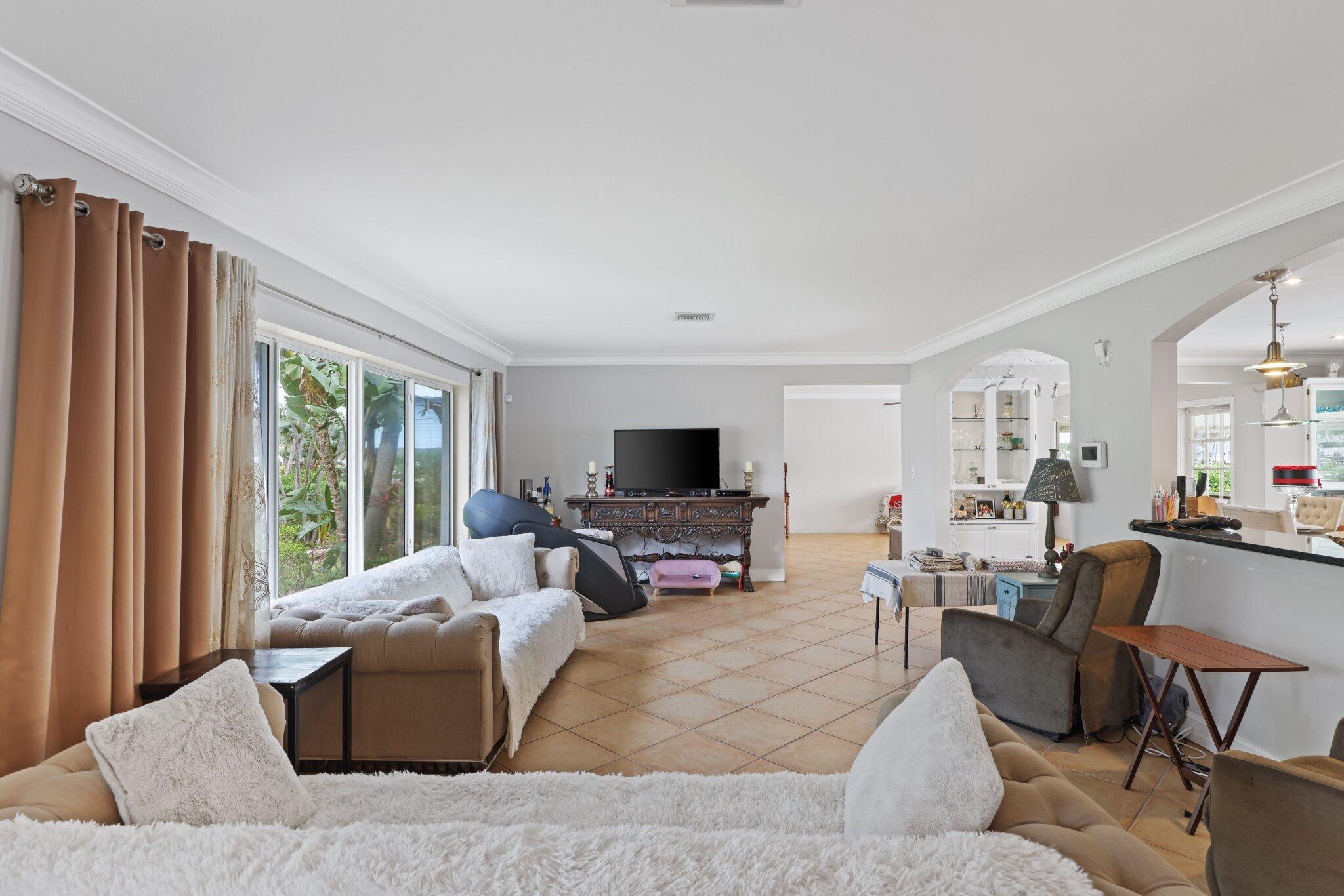 THE COVE - Residential