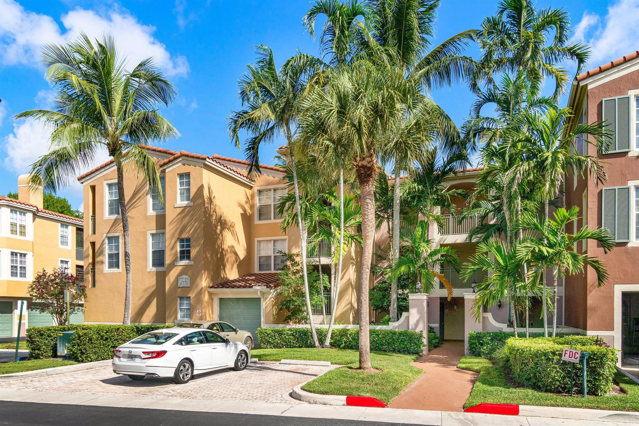 11770 Saint Andrews Place 302