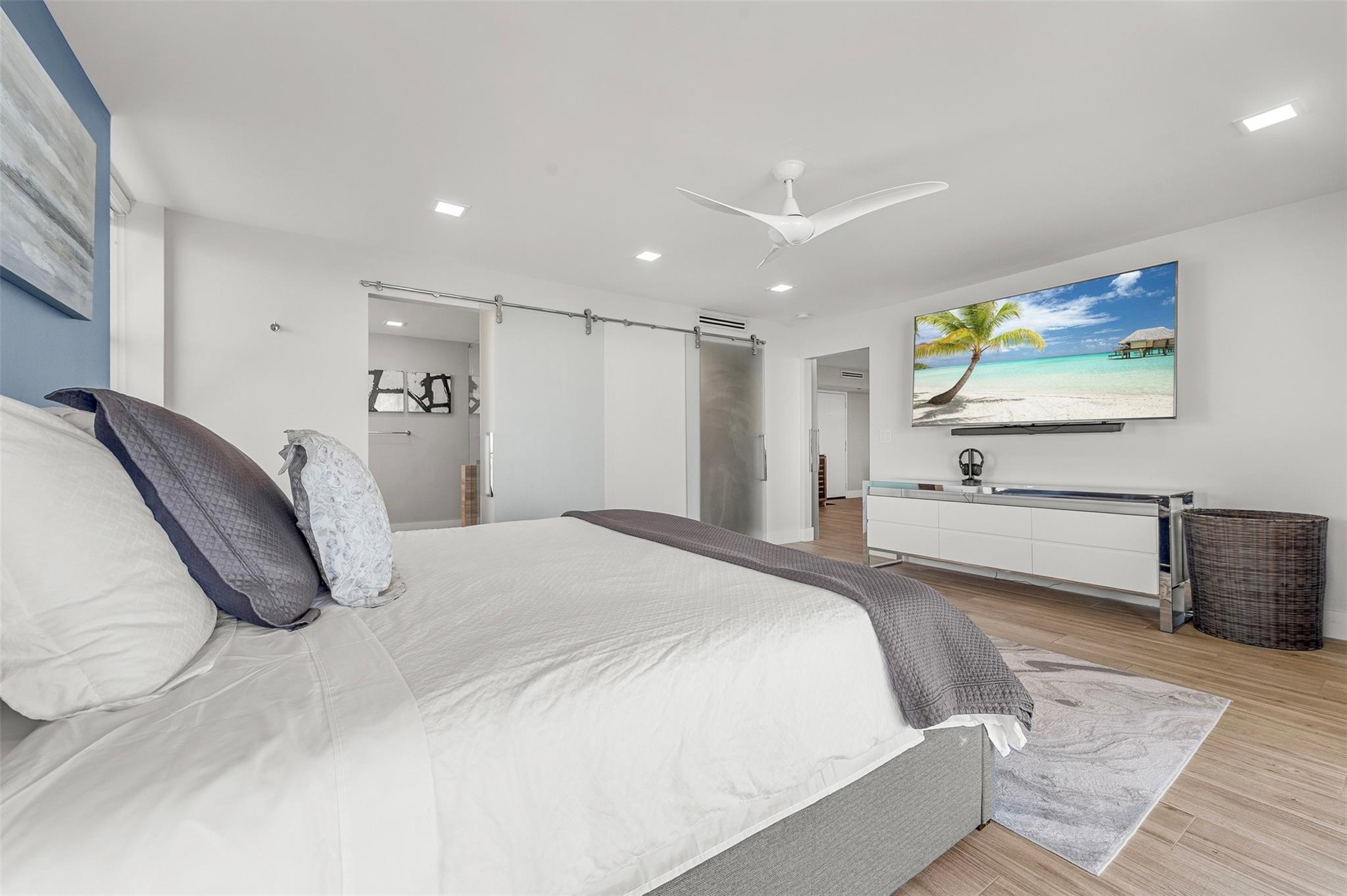 Fully updated 2/2 located in an Oceanfront building. Unit has gorgeous unobstructed Intracoastal views from the entire unit to watch daily sunsets! The condo is 1476 square feet and has been recently updated down to the studs. Every inch of the condo has been re-done via approved plans and permits with new flooring, drywall, wiring, plumbing and custom cabinets. All fixtures are high end designer Italian in all bathrooms and kitchen, and all kitchen appliances are all Bosch. Blinds are automatic, lights and AC are controlled wirelessly via apps – Unit has plenty of storage, comes with 1 garage space and plenty of guest parking, and is only one of 4 units on the floor. Very quiet, clean, secure, and exceptionally upgraded. Furniture is also available.