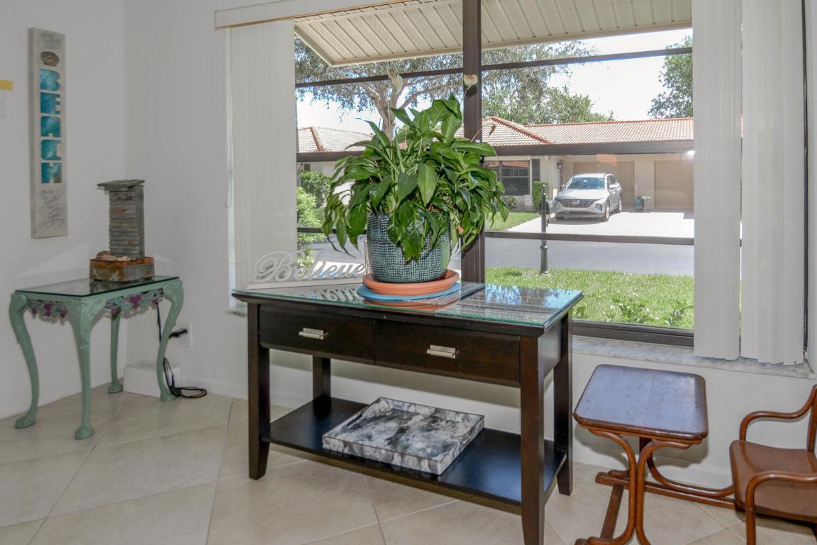 4580 Laurel Tree Road A