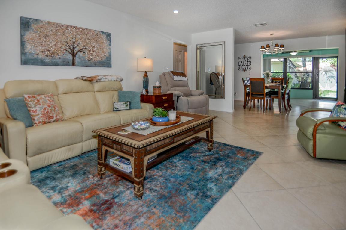4580 Laurel Tree Road A