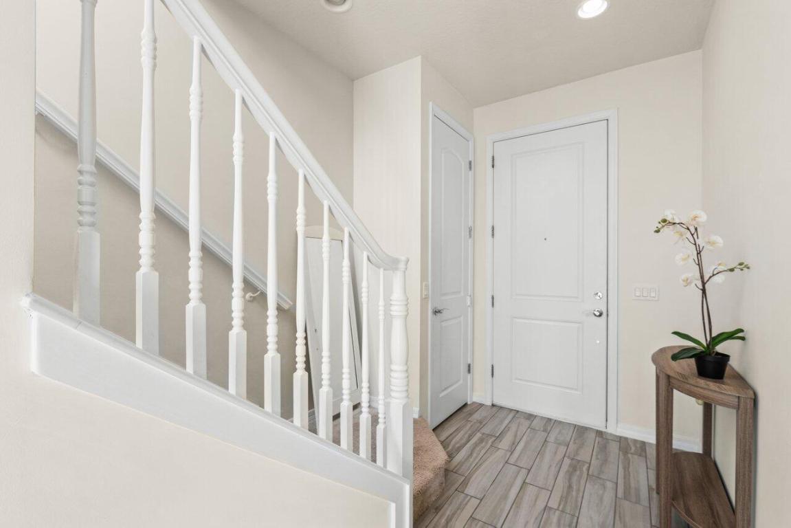 FIELDS AT GULFSTREAM POLO - Residential Lease