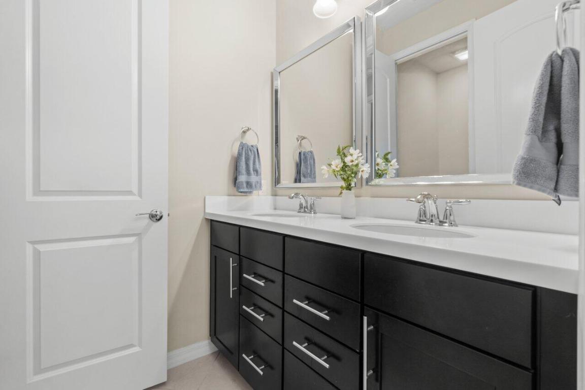 FIELDS AT GULFSTREAM POLO - Residential Lease