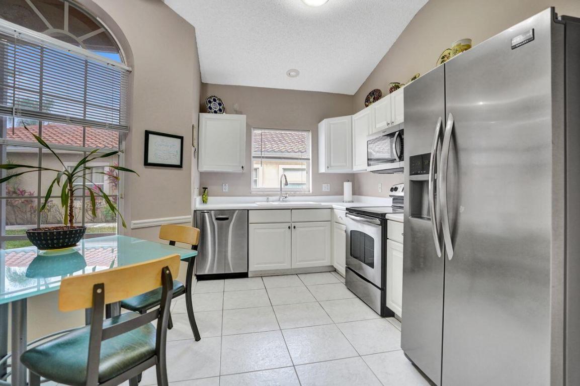 ABERDEEN 22 - Residential