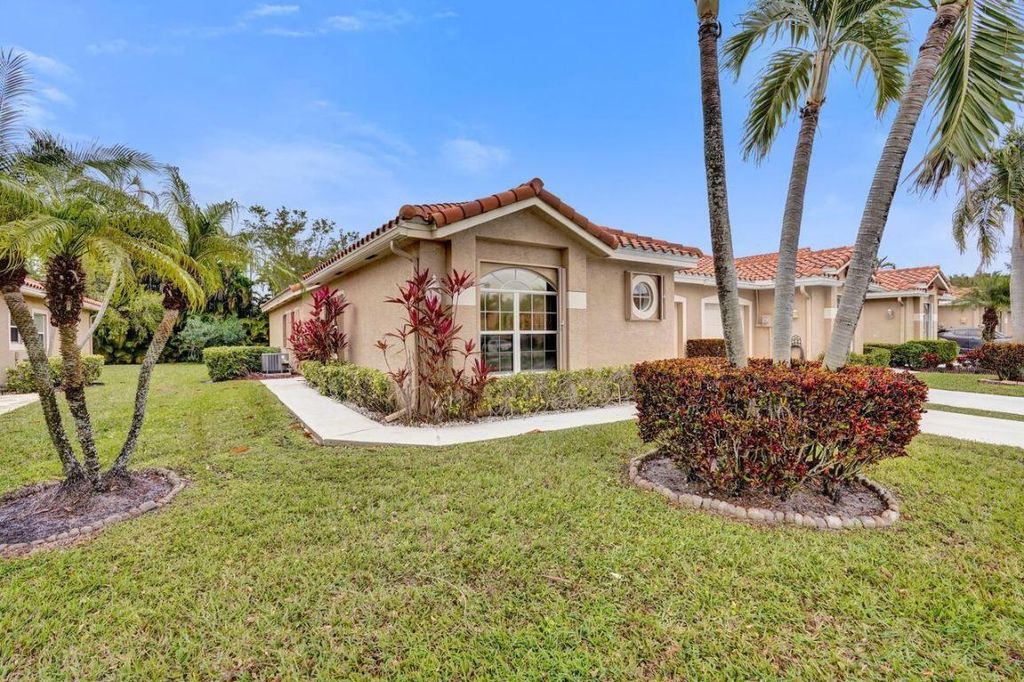 Photo of 6251 Long Key Lane, Boynton Beach, FL 33472 (MLS # R11157763)