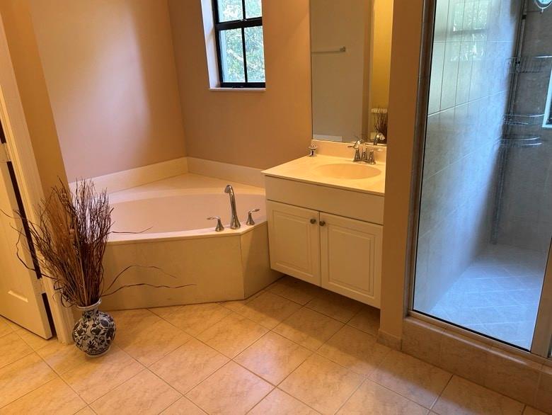 Grand Cypress Rep 177-126 - Residential Lease