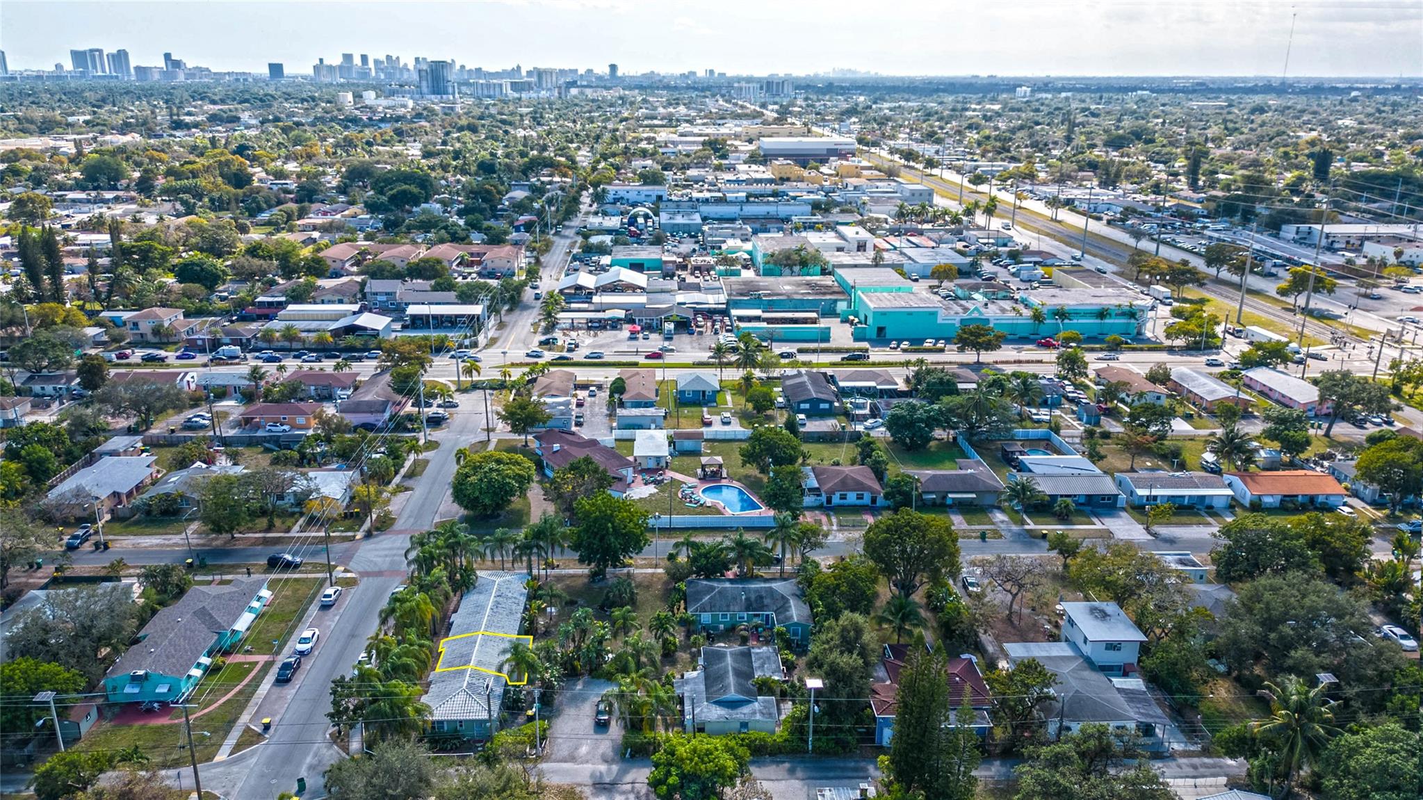 North Hollywood 4-1 B - Residential Lease