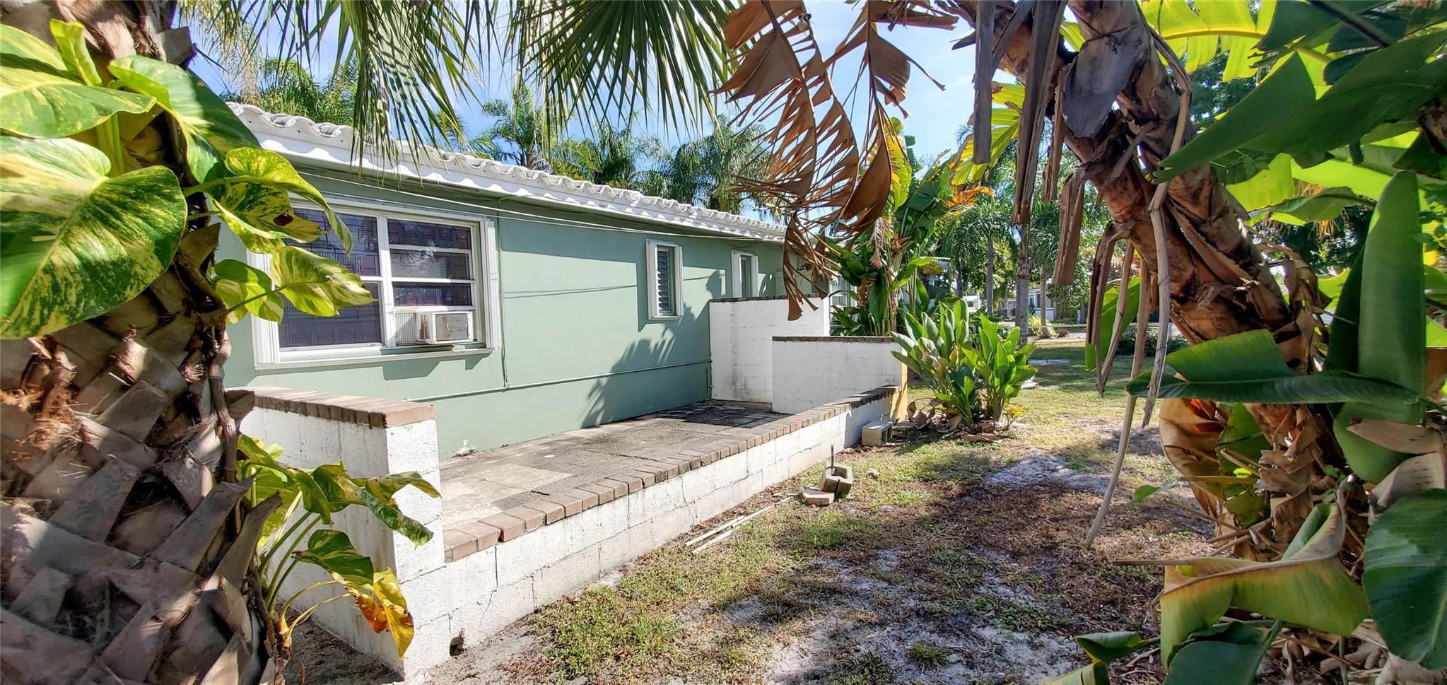 North Hollywood 4-1 B - Residential Lease
