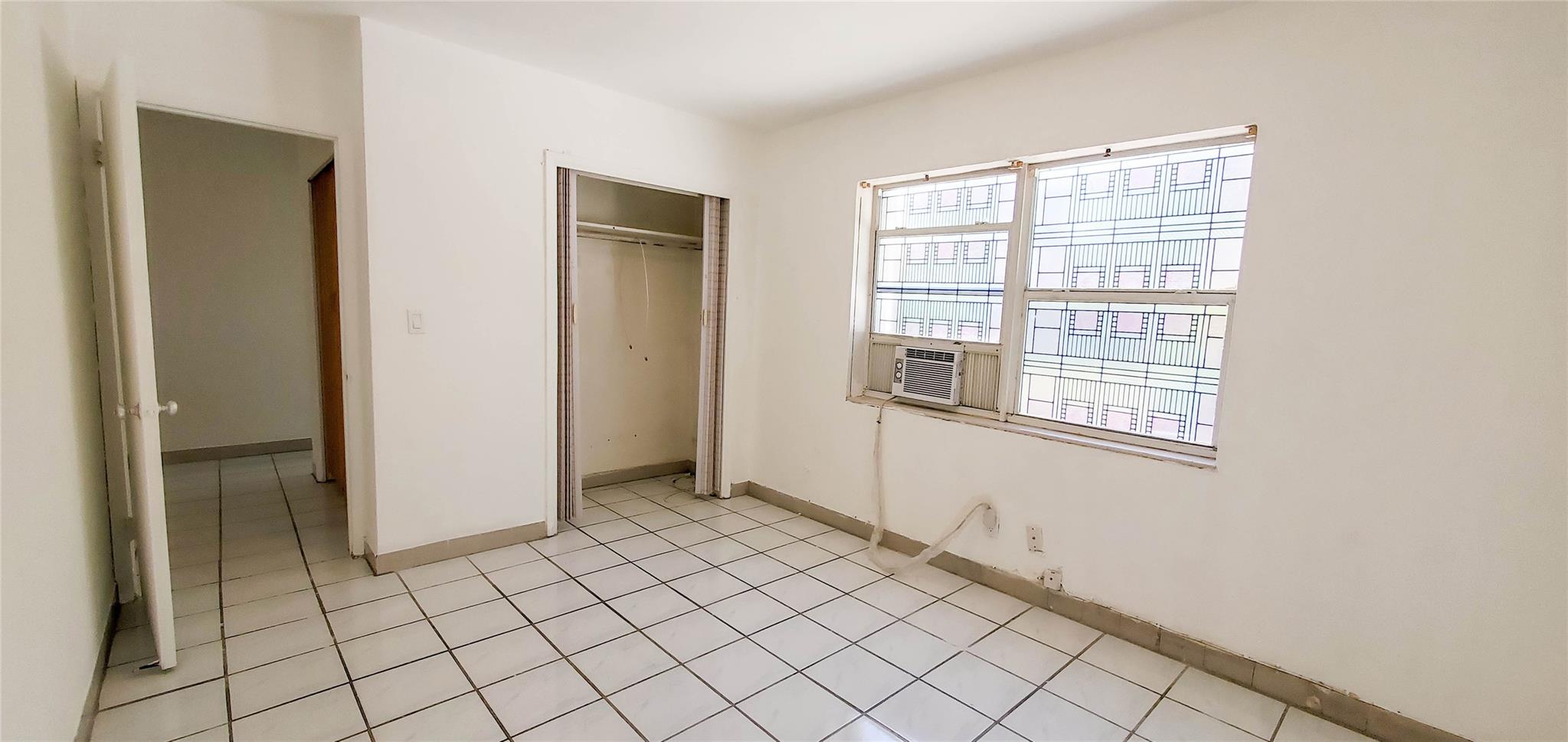 North Hollywood 4-1 B - Residential Lease